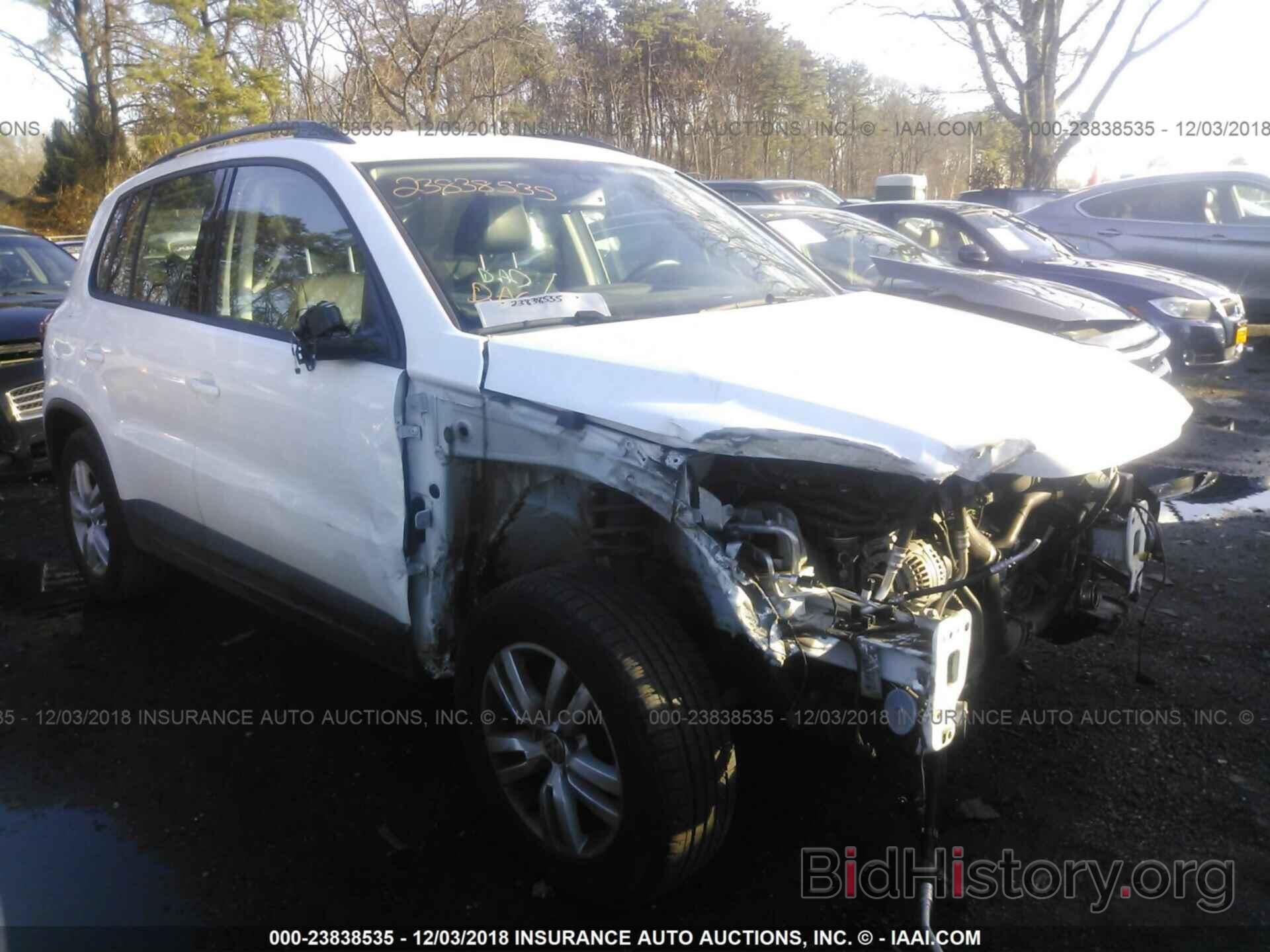 Photo WVGBV7AXXHK025417 - VOLKSWAGEN TIGUAN 2017