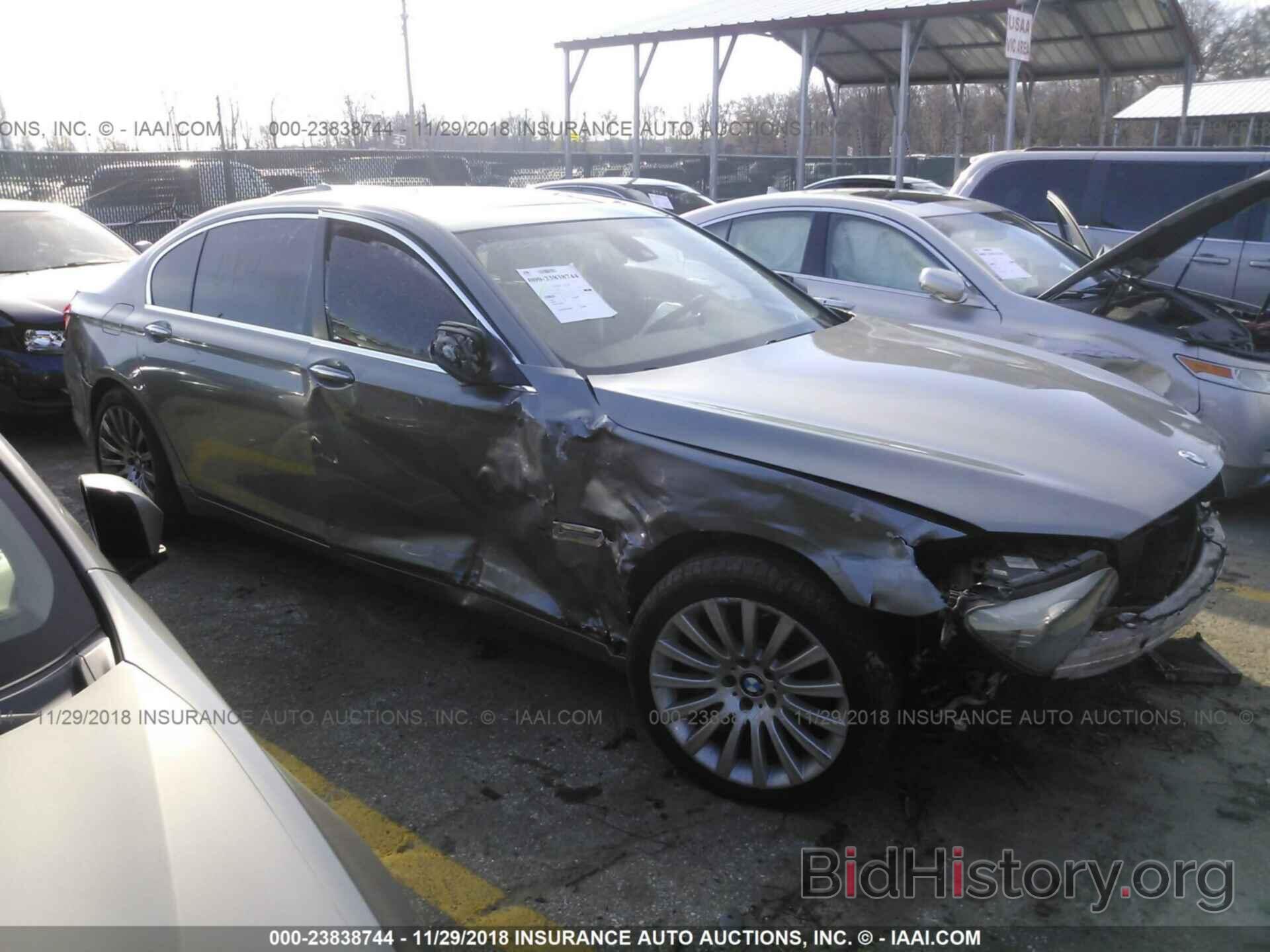 Photo WBAKC8C5XCC436313 - BMW 750 2012