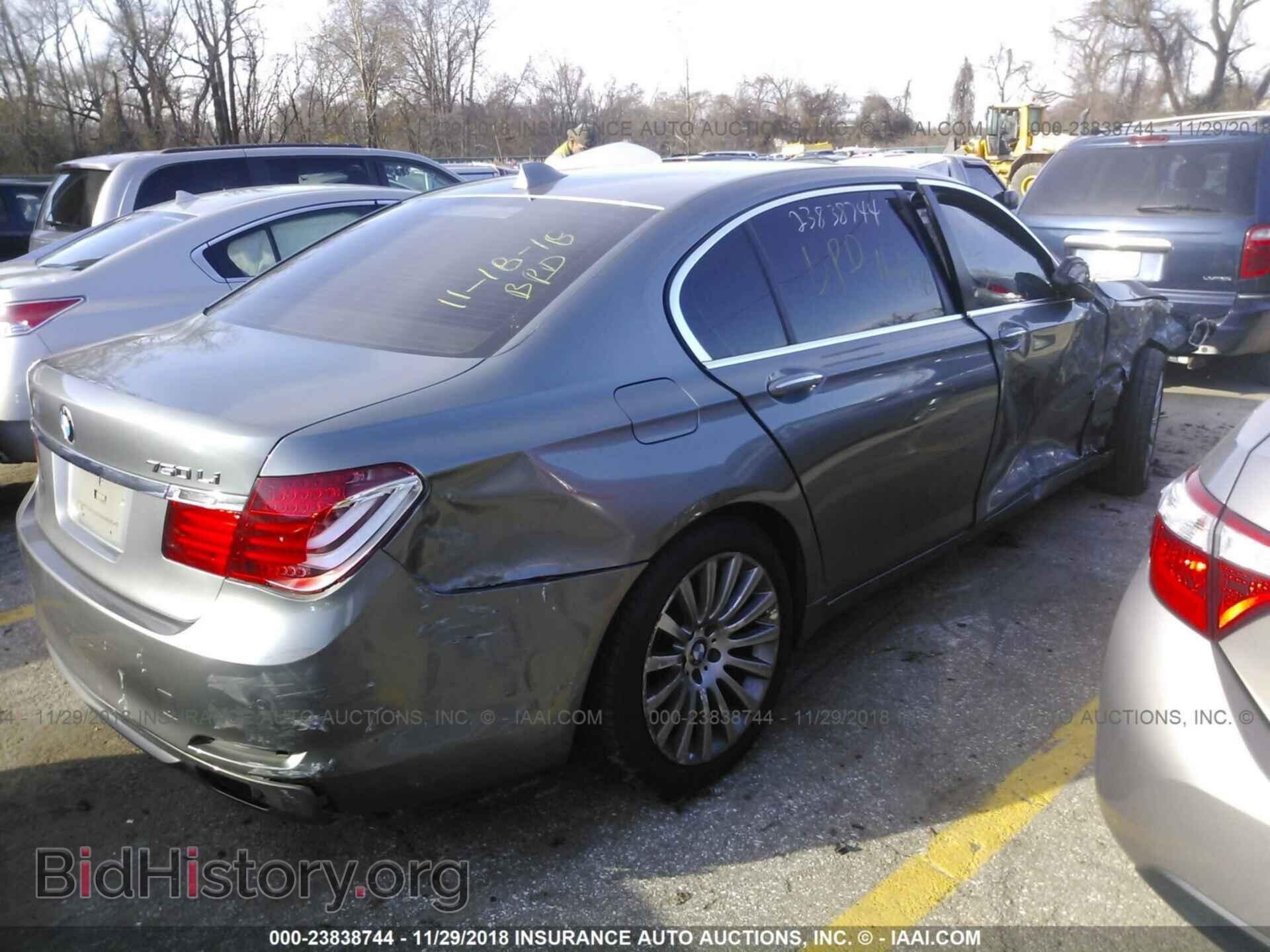 2012 BMW 750 - VIN: WBAKC8C5XCC436313 - Photo 4