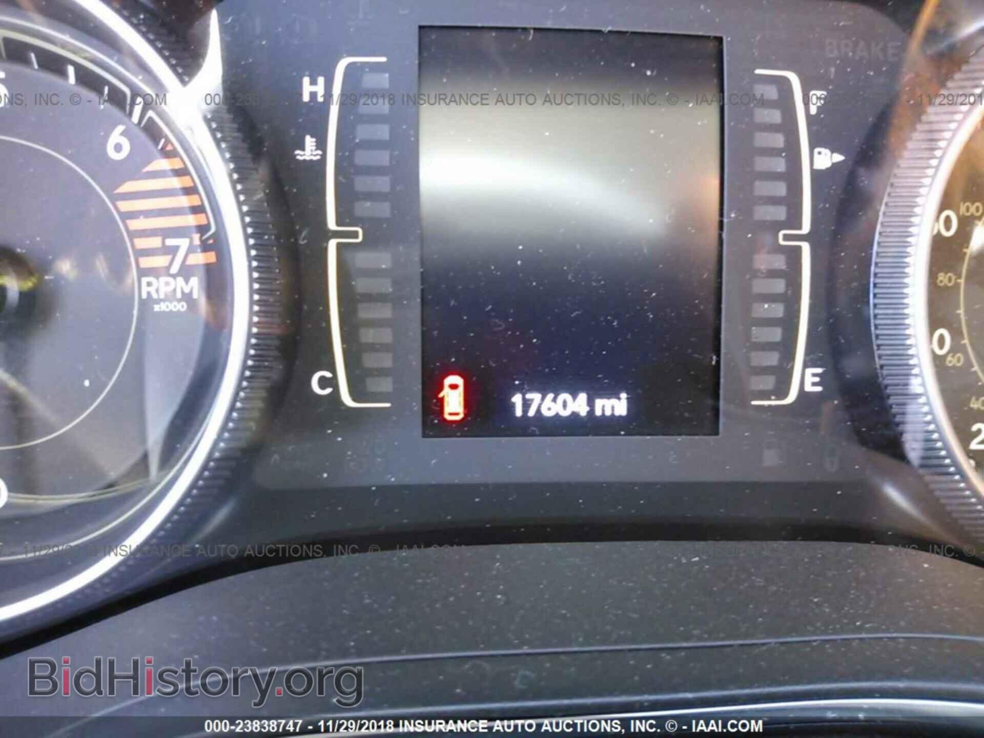 2019 JEEP CHEROKEE - VIN: 1C4PJLCB8KD203840 - Фото 7