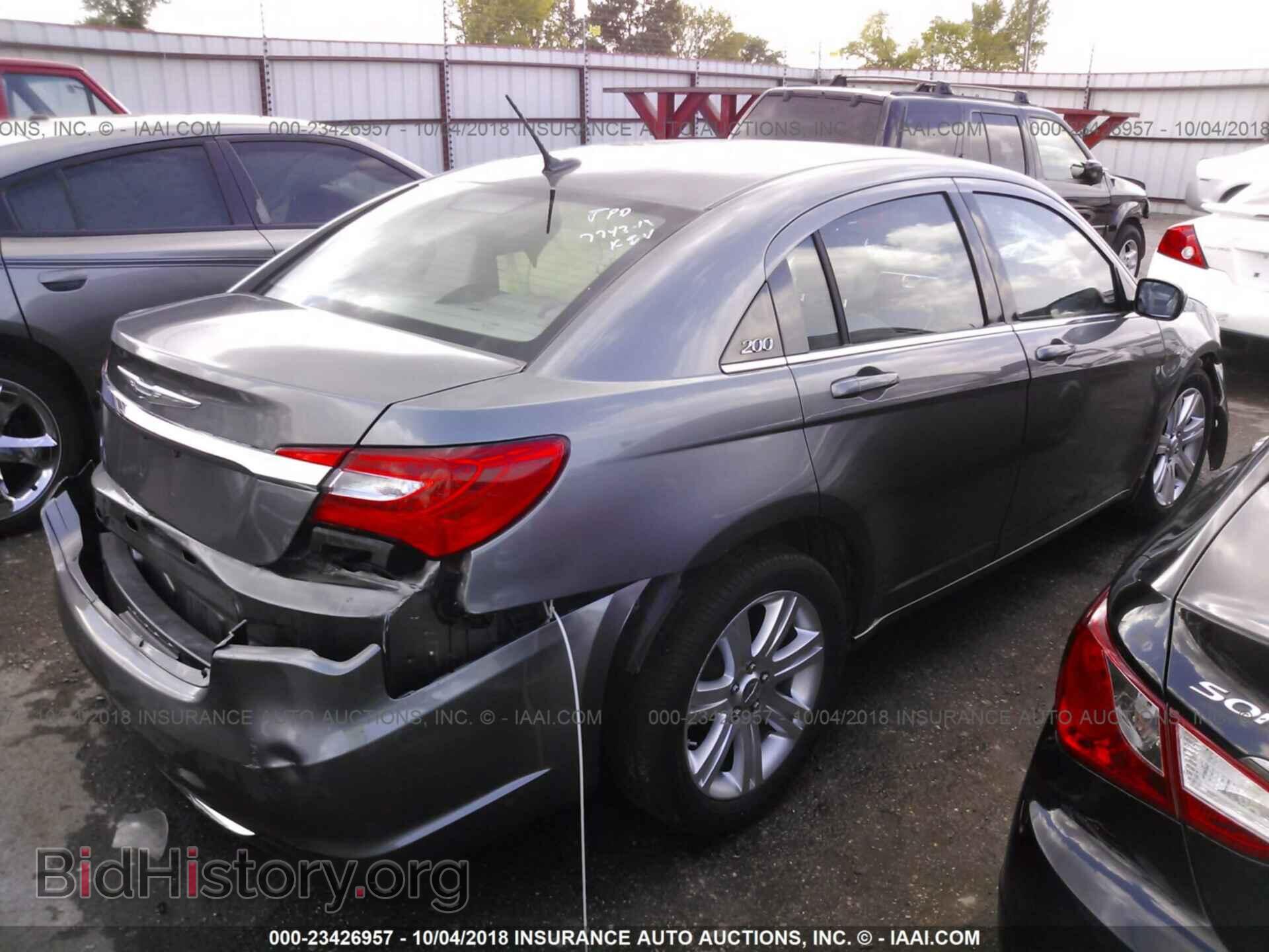 2013 CHRYSLER 200 - VIN: 1C3CCBAB9DN704419 - Фото 4