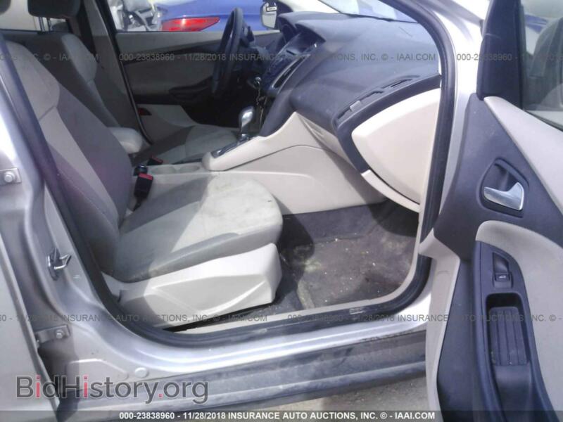 2013 Ford FOCUS (VIN 1FADP3F23DL106721) — фото 5 из 10