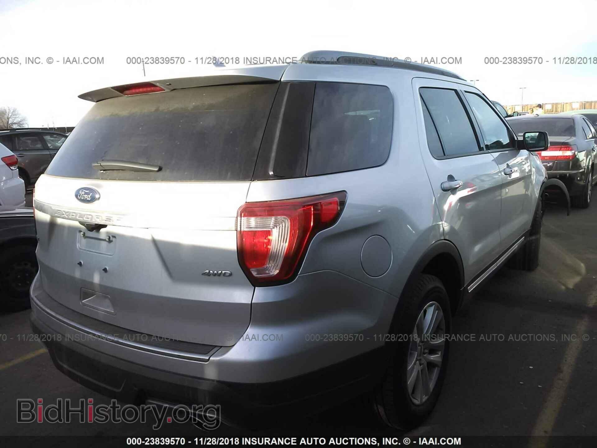 2018 Ford Explorer - VIN: 1FM5K8D83JGB93733 - Фото 4