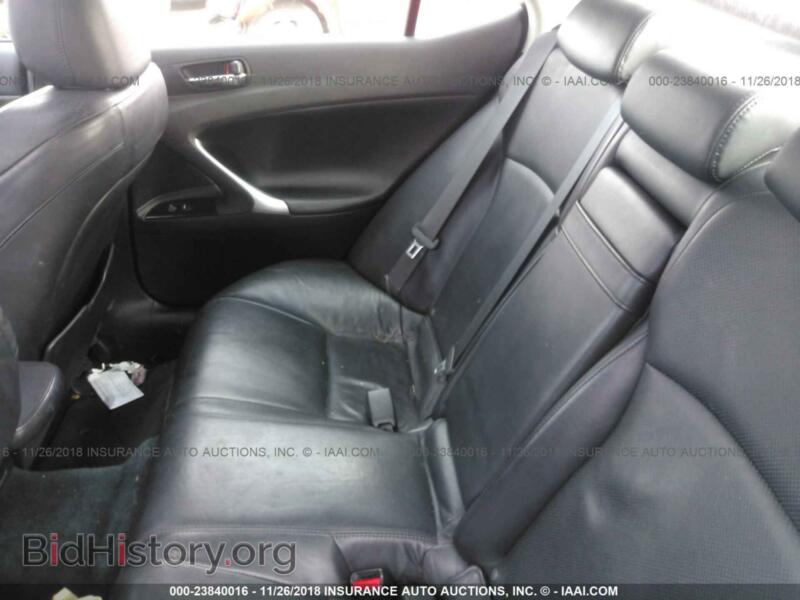 2006 Lexus IS (VIN JTHCK262X62001616) — фото 8 из 10