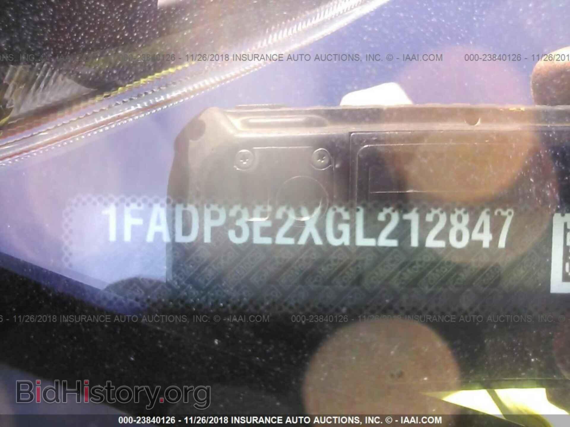 2016 Ford Focus - VIN: 1FADP3E2XGL212847 - Фото 9