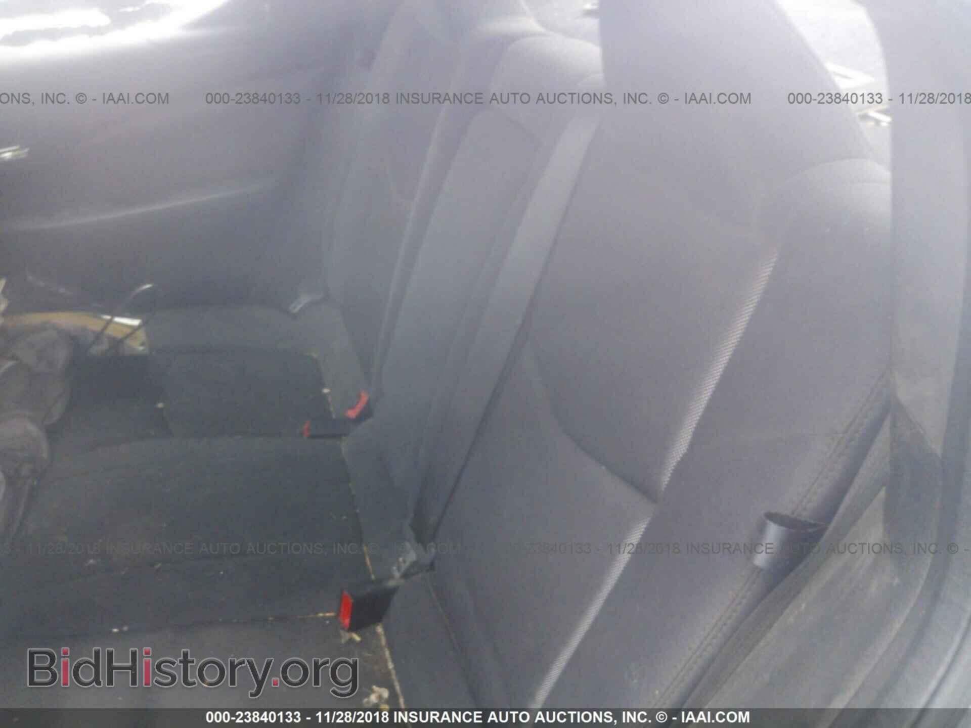 2011 DODGE AVENGER - VIN: 1B3BD1FBXBN593370 - Фото 8