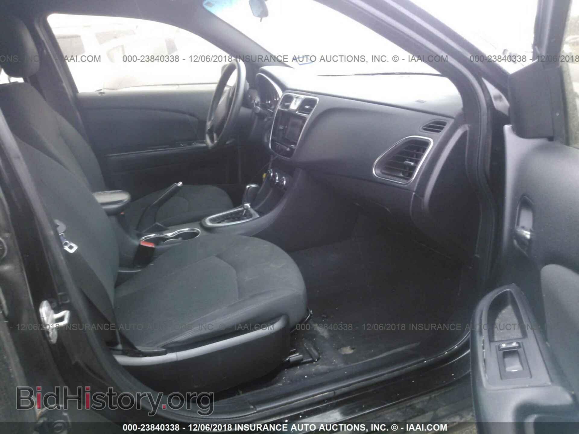 2012 CHRYSLER 200 - VIN: 1C3CCBAB4CN138345 - Фото 5