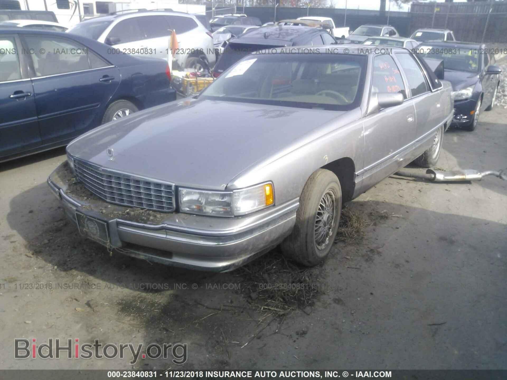 1995 CADILLAC DEVILLE - VIN: 1G6KD52B2SU302882 - Photo 2