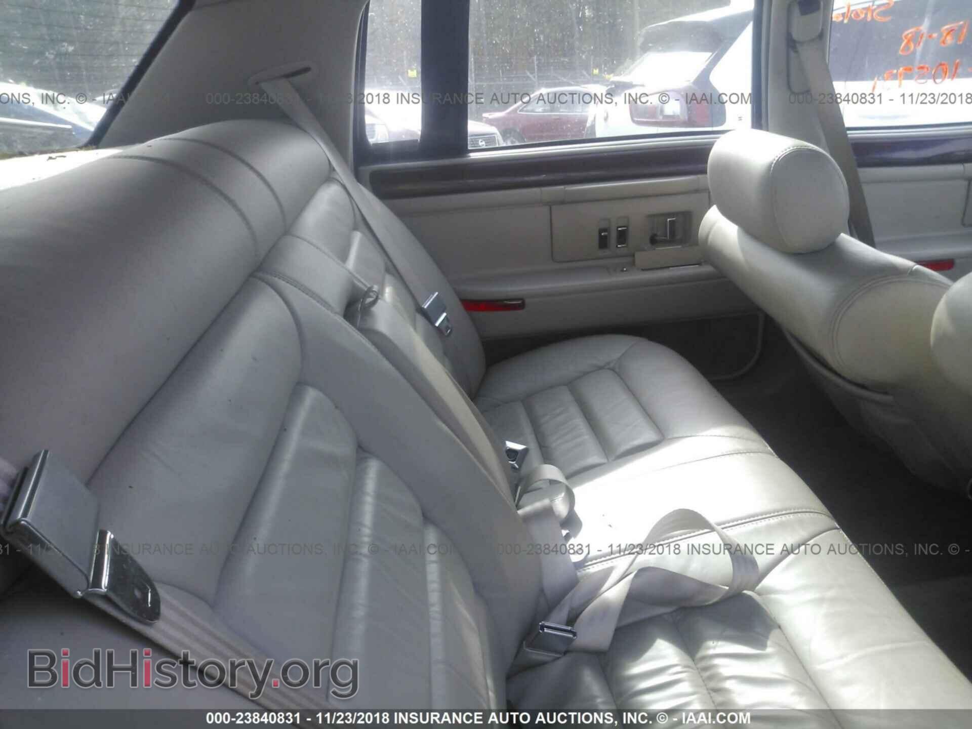 1995 CADILLAC DEVILLE - VIN: 1G6KD52B2SU302882 - Photo 8