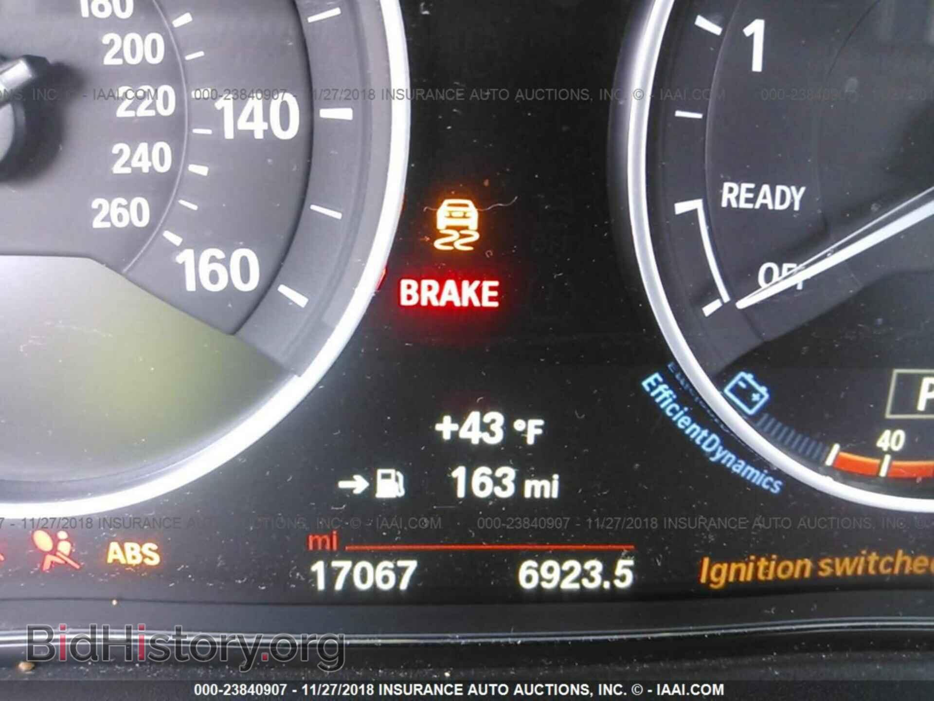 2015 BMW 320 - VIN: WBA3C3G55FNS76187 - Фото 7