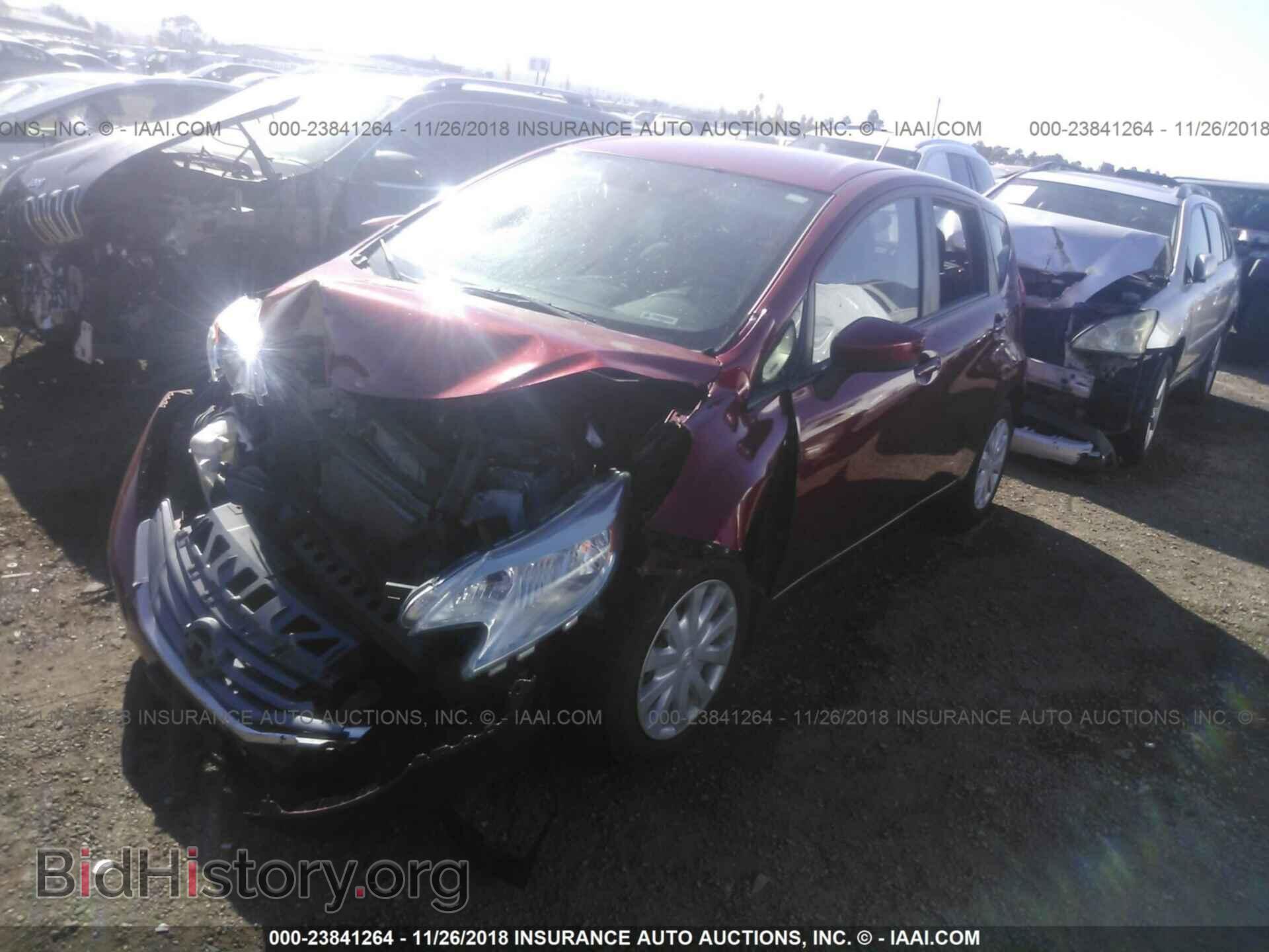 2015 Nissan Versa note - VIN: 3N1CE2CP8FL377595 - Фото 2