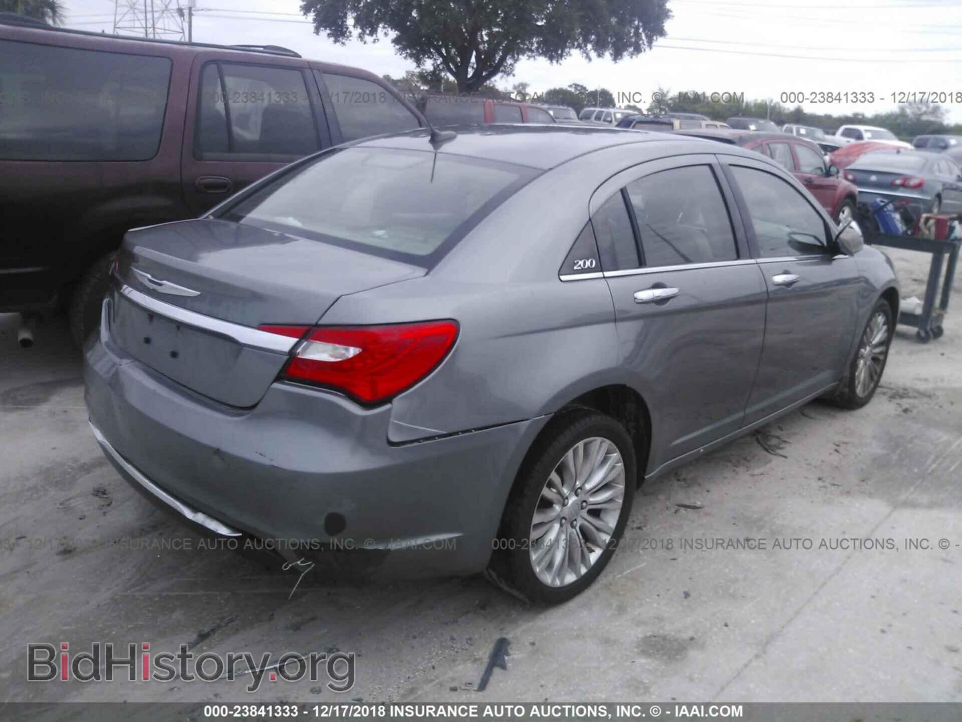 2011 CHRYSLER 200 - VIN: 1C3BC2FB4BN582196 - Photo 4