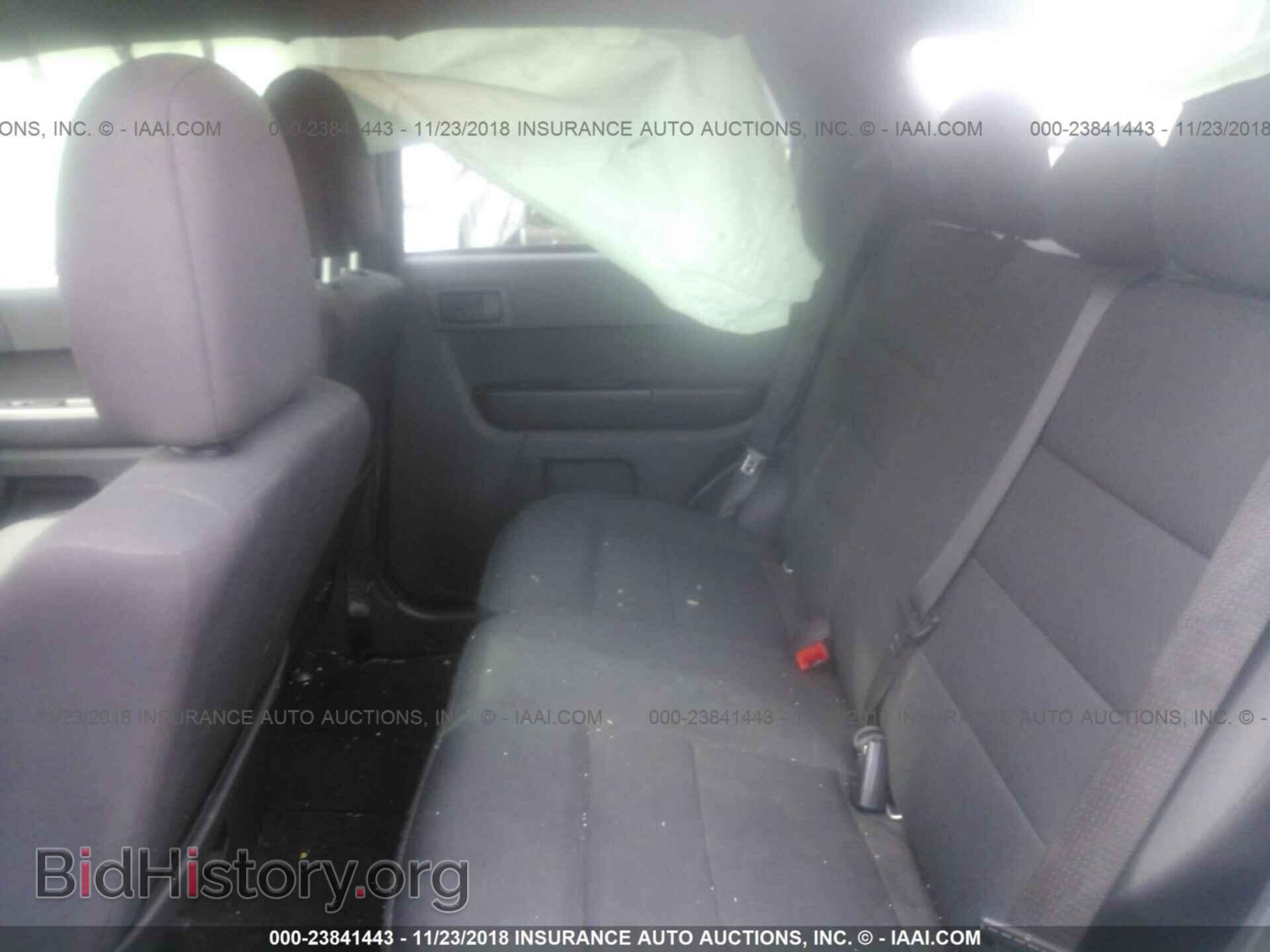 2012 FORD ESCAPE - VIN: 1FMCU0D70CKC52683 - Photo 8
