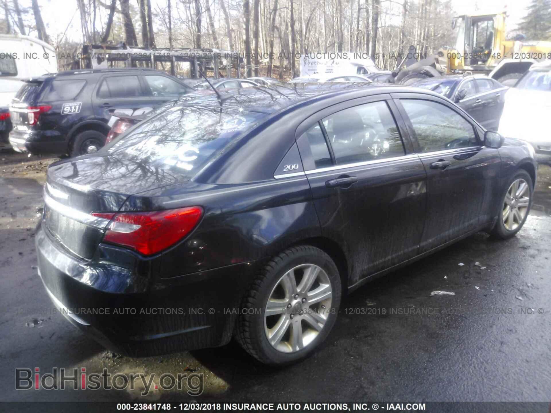 2013 CHRYSLER 200 - VIN: 1C3CCBAB1DN762413 - Фото 4