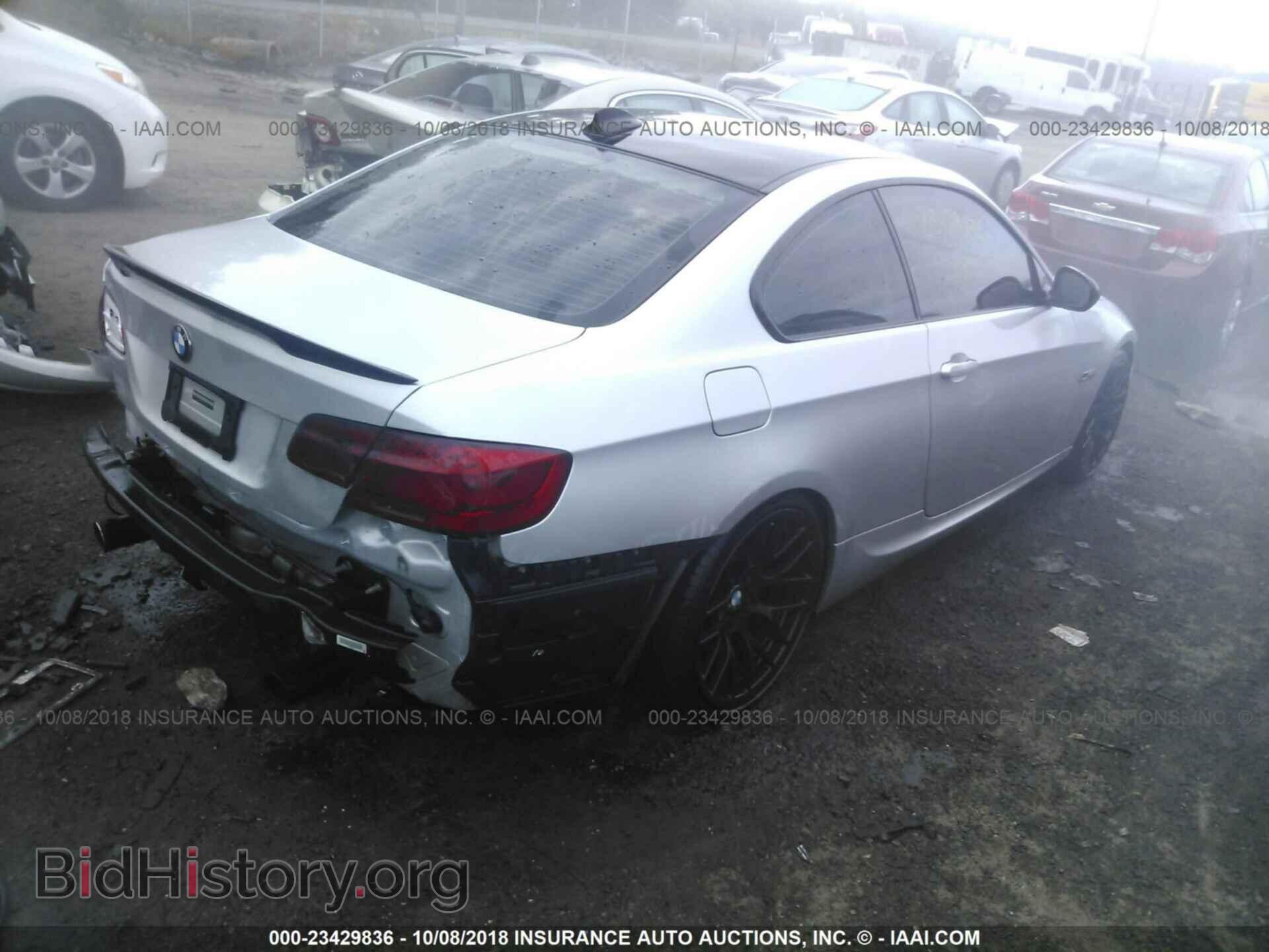 2011 BMW 335 - VIN: WBAKG7C59BE264129 - Фото 4