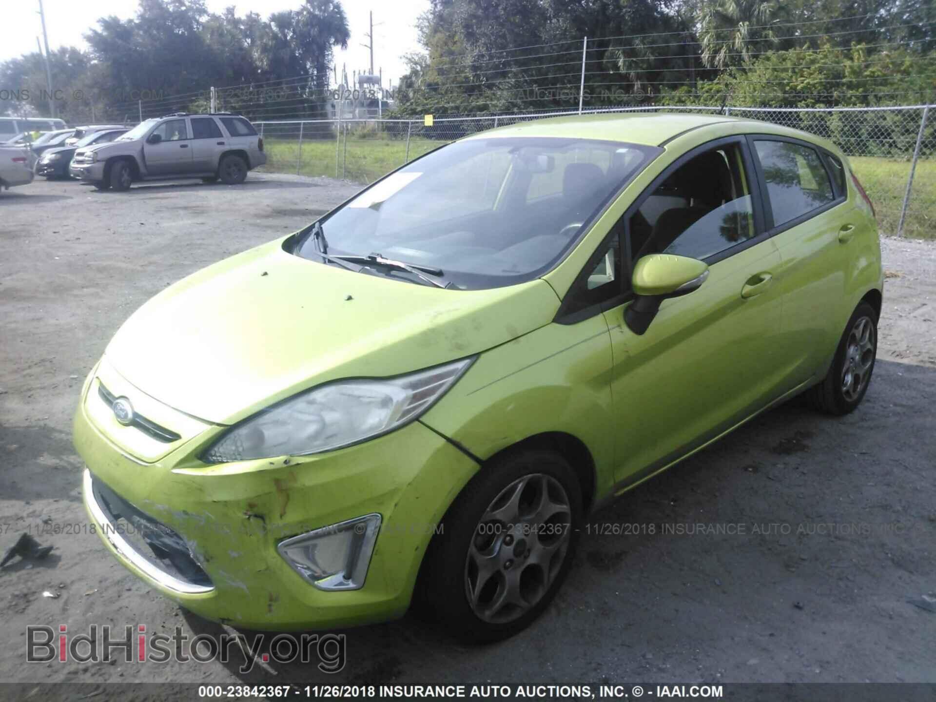 2011 Ford Fiesta - VIN: 3FADP4FJ5BM179064 - Фото 2