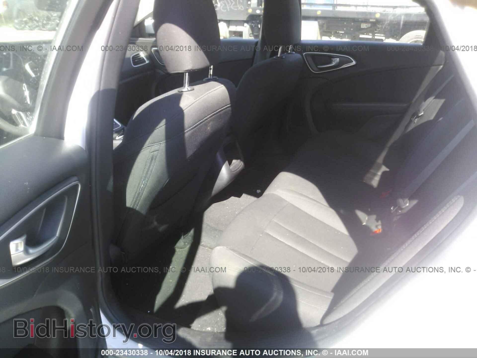 2015 CHRYSLER 200 - VIN: 1C3CCCAB6FN718884 - Photo 8