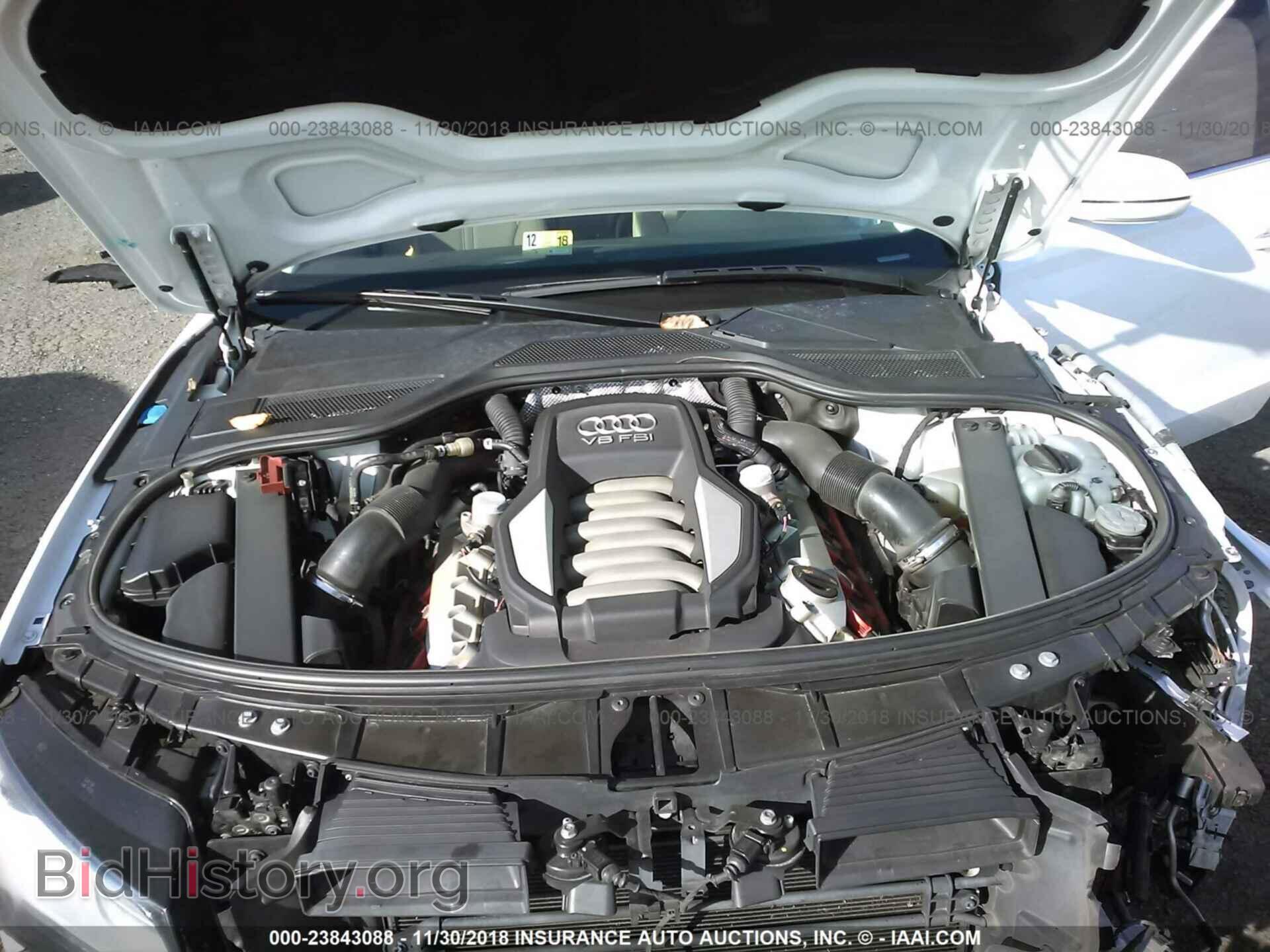 2011 AUDI A8 - VIN: WAURVAFD9BN006200 - Photo 10