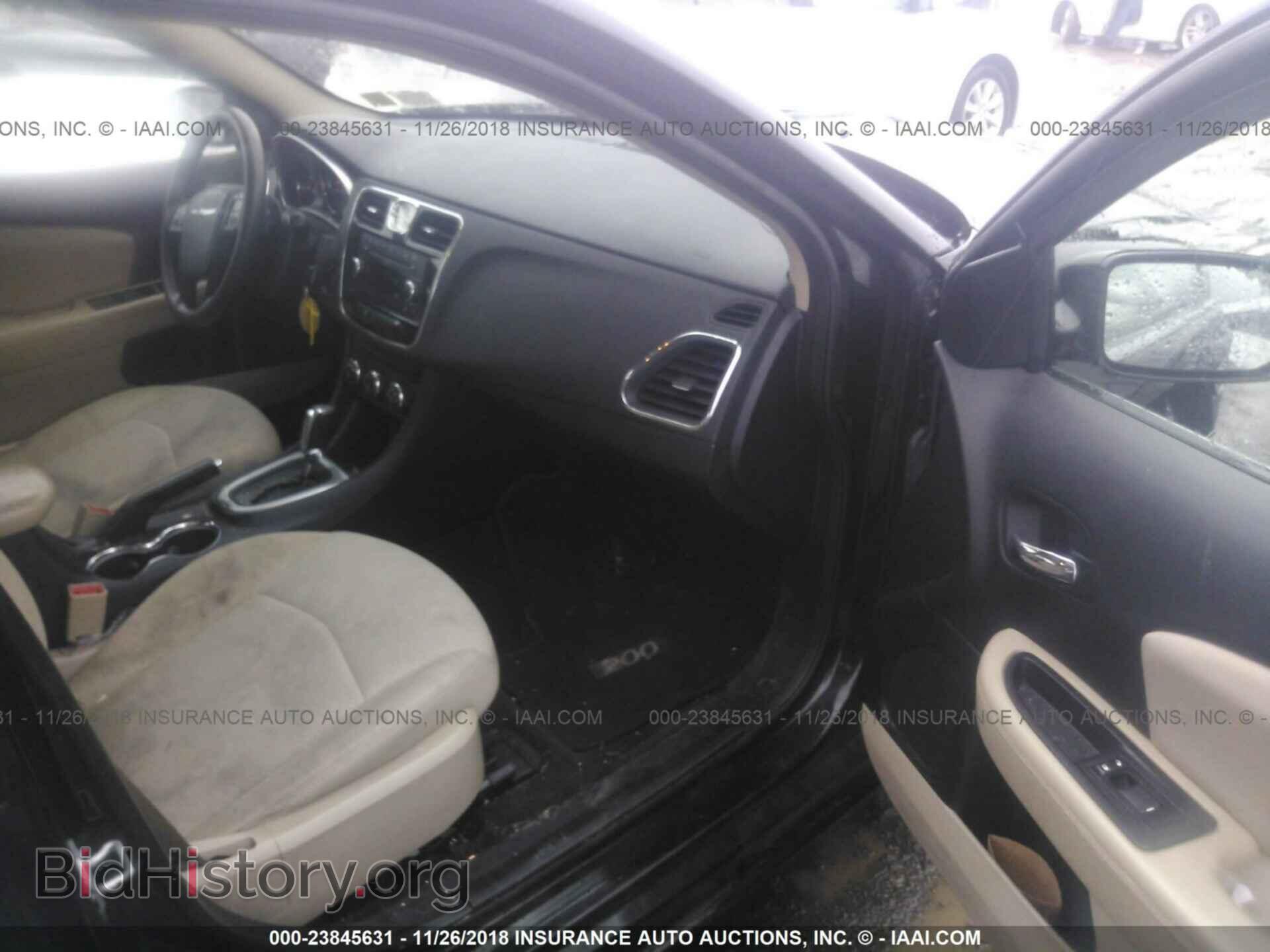 2011 Chrysler 200 - VIN: 1C3BC4FB9BN546001 - Photo 5