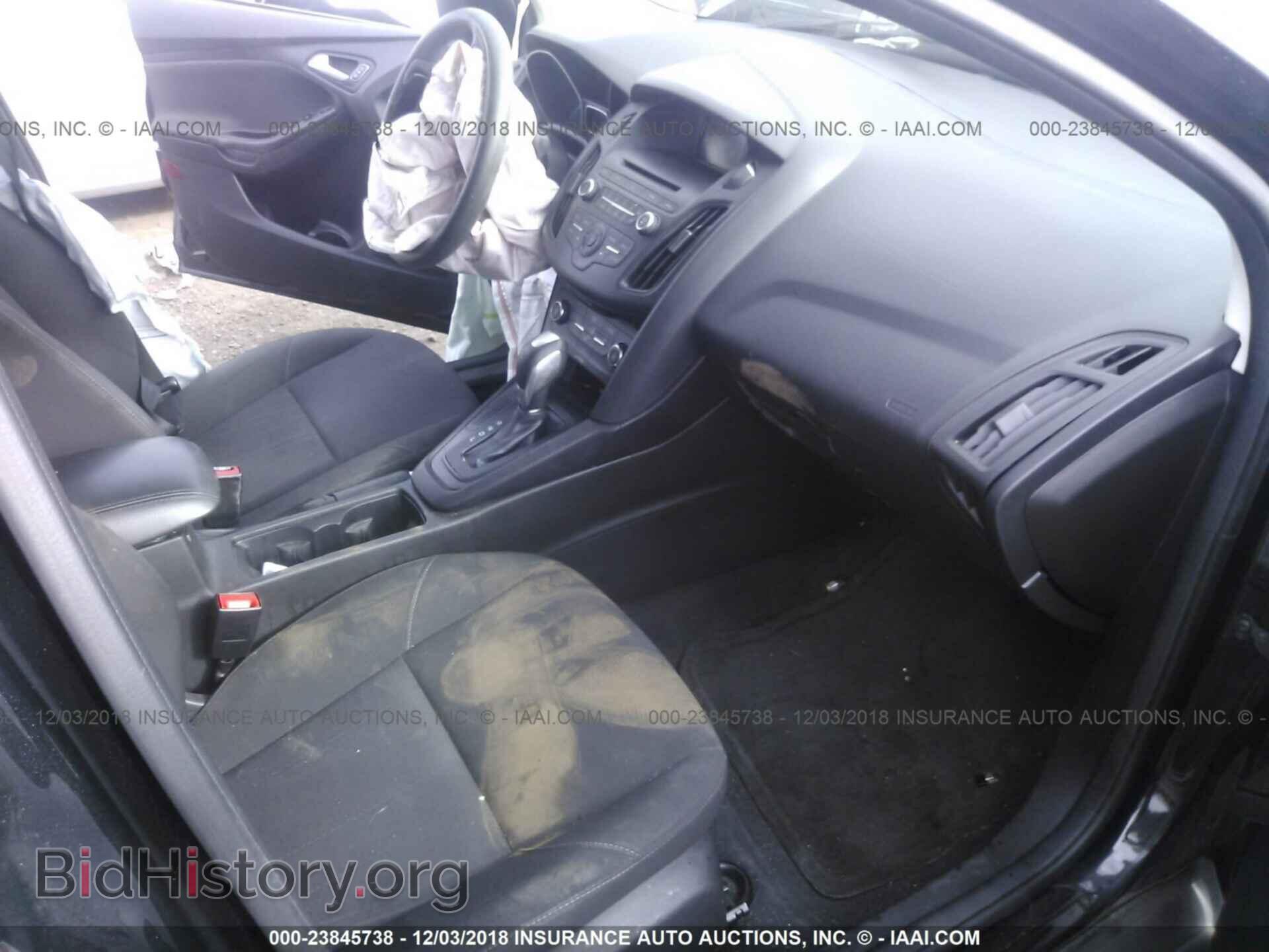 2015 Ford Focus - VIN: 1FADP3F22FL363999 - Фото 5
