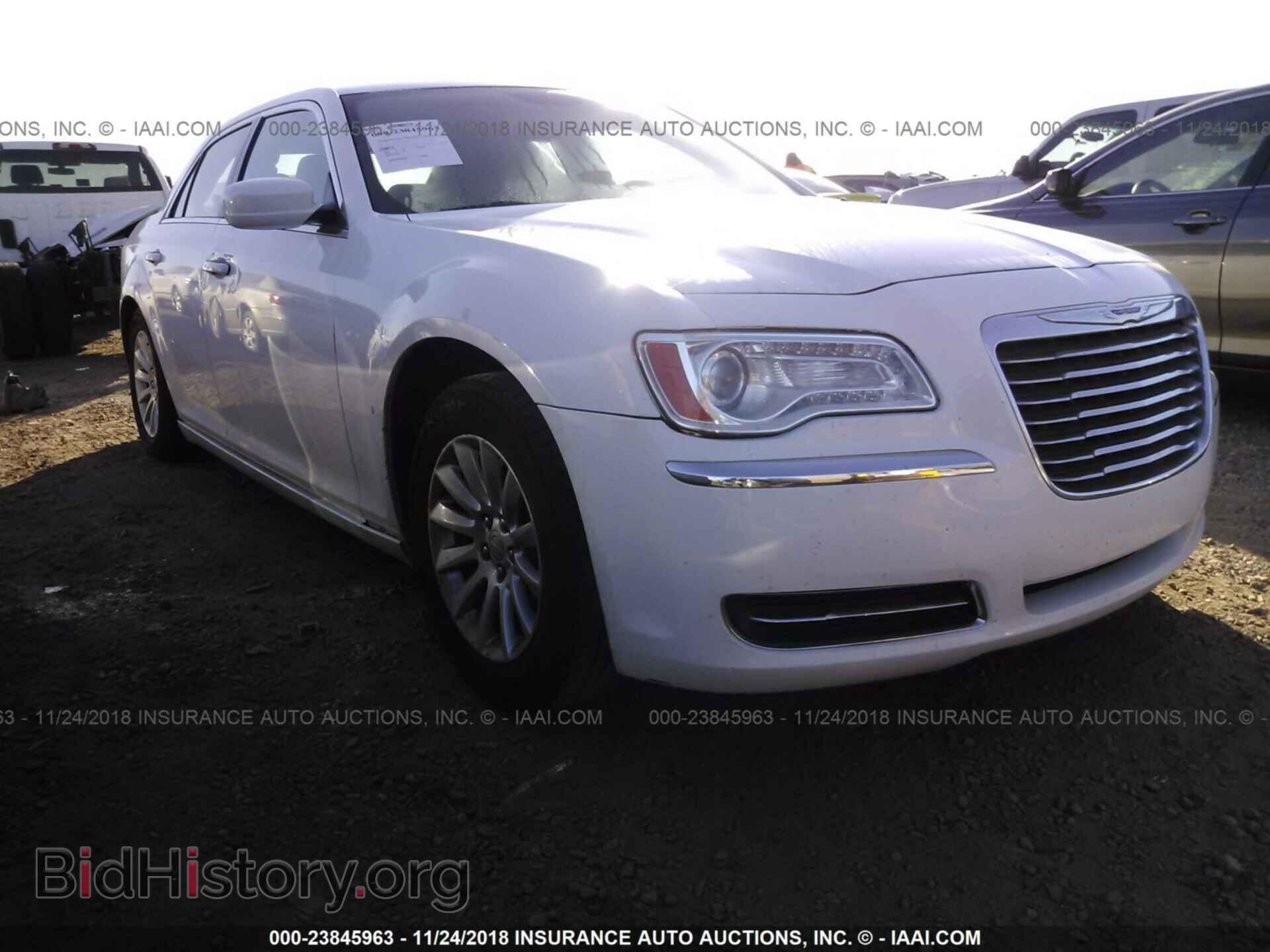 Фотография 2C3CCAAG7CH196948 - CHRYSLER 300 2012