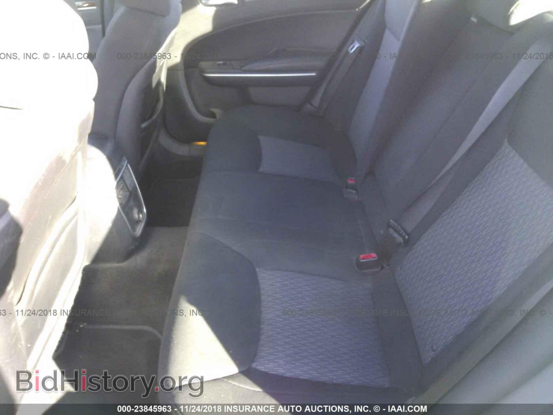 2012 CHRYSLER 300 - VIN: 2C3CCAAG7CH196948 - Фото 8