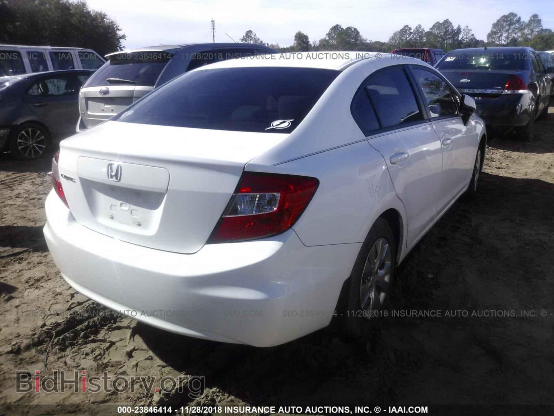 2012 Honda Civic - VIN: 19XFB2F59CE061667 - Photo 4