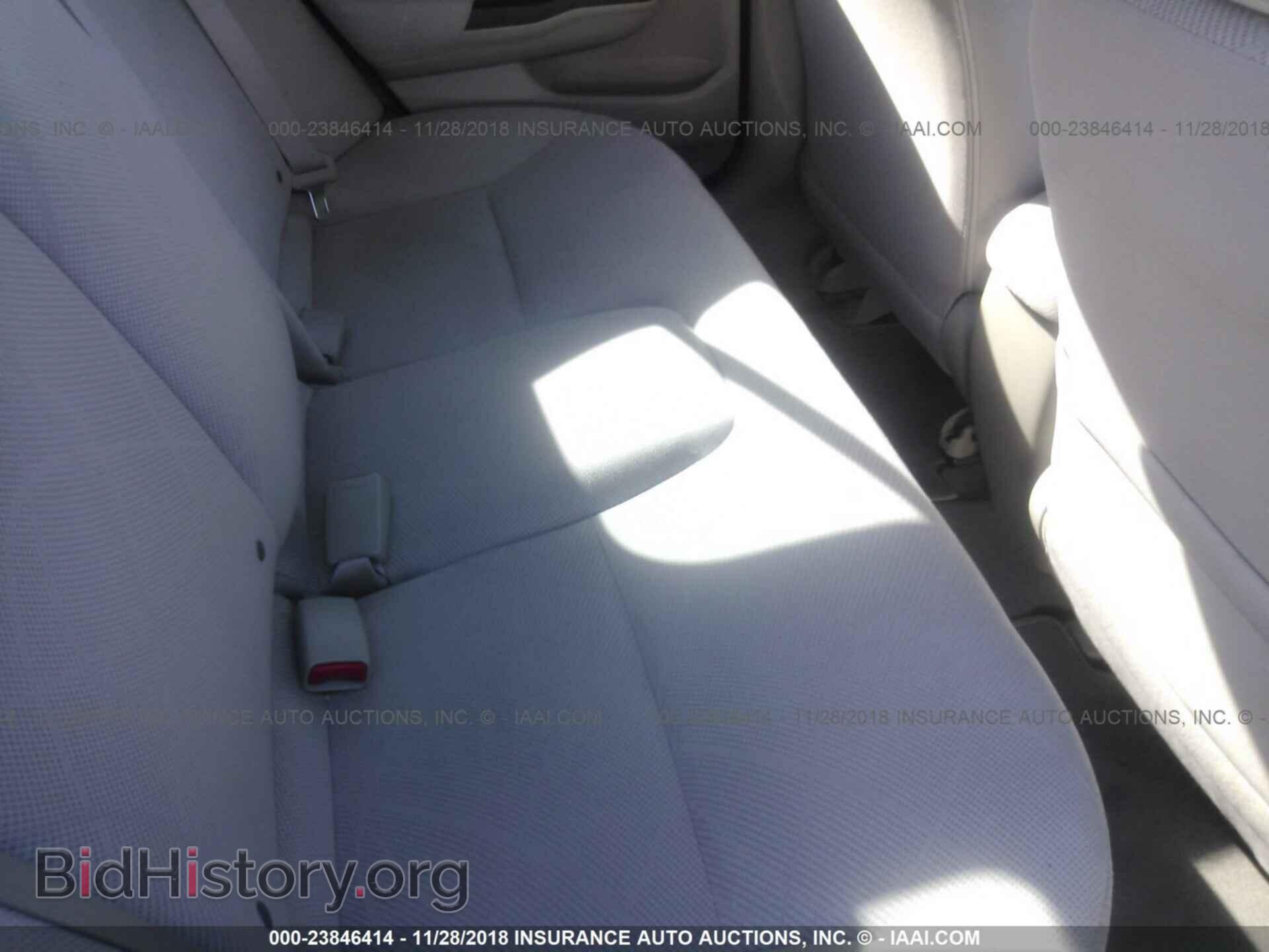 2012 Honda Civic - VIN: 19XFB2F59CE061667 - Photo 8