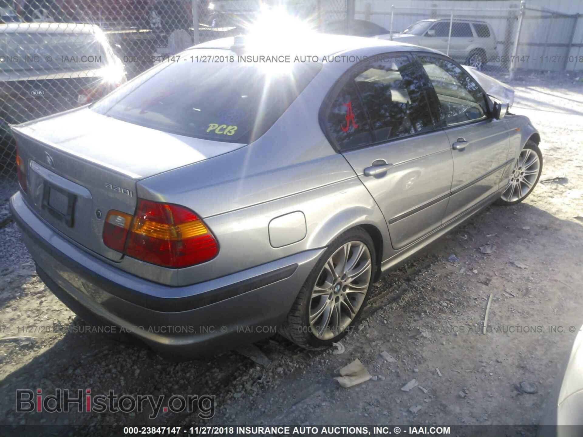 2005 BMW 330 - VIN: WBAEV53415KM42510 - Фото 4