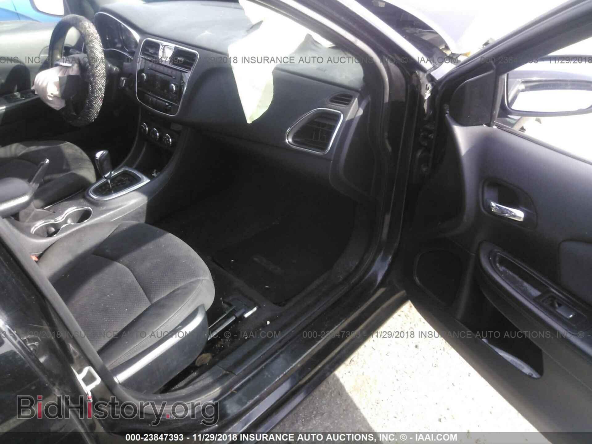 2012 CHRYSLER 200 - VIN: 1C3CCBAB1CN282533 - Фото 5