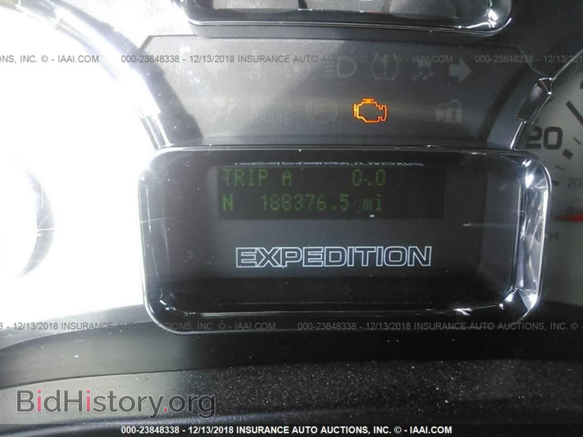2011 Ford Expedition - VIN: 1FMJU1J56BEF06149 - Фото 7