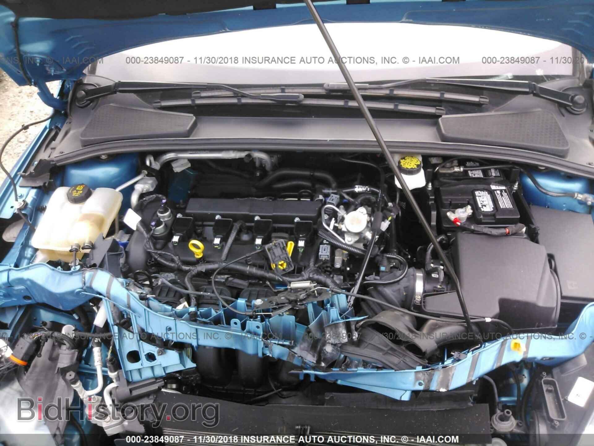 2017 Ford Focus - VIN: 1FADP3F22HL252629 - Photo 10