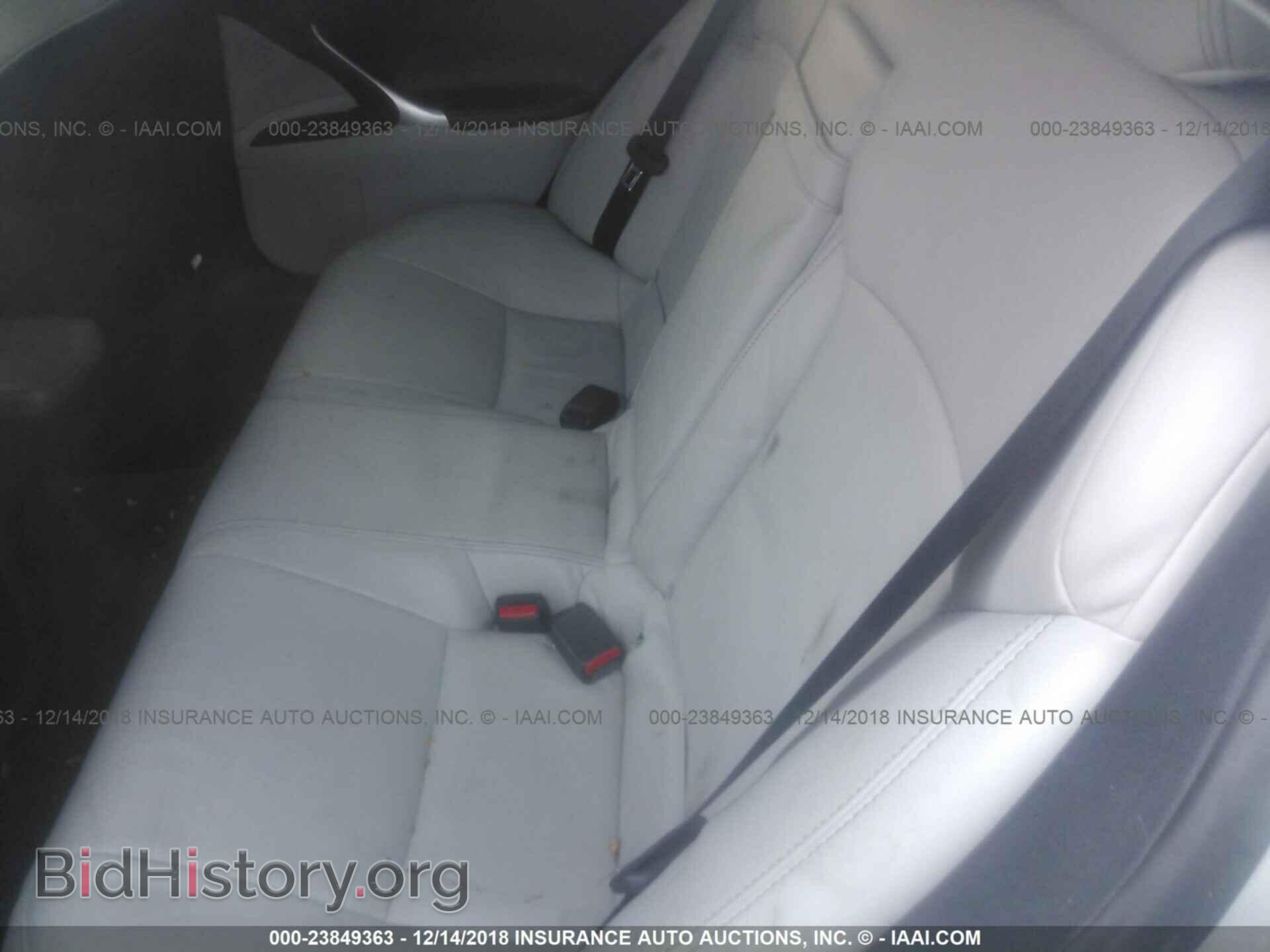 2013 LEXUS IS - VIN: JTHBF5C26D5193084 - Photo 8