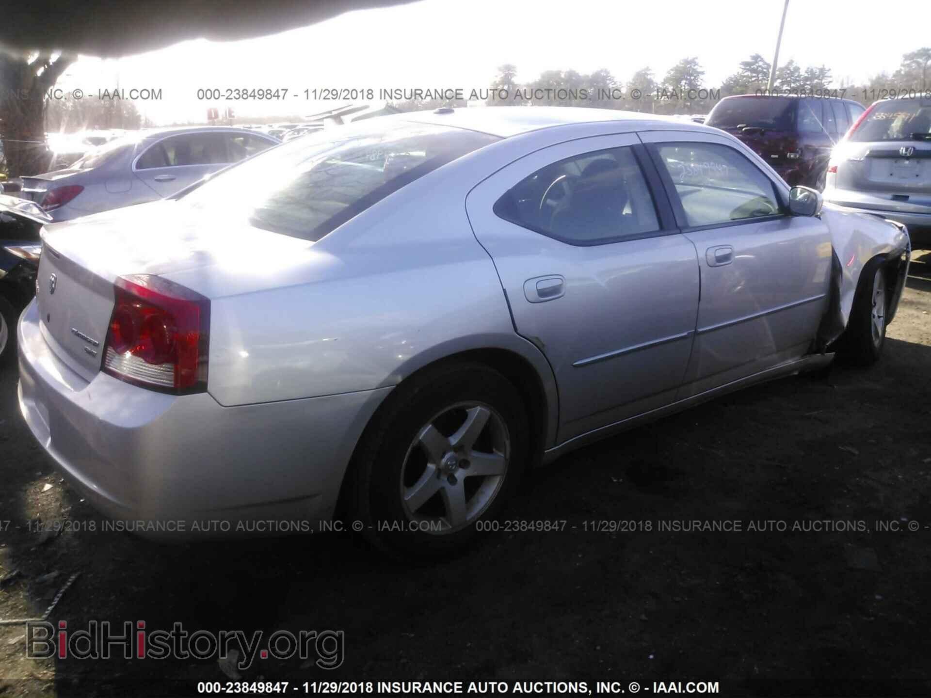 2010 DODGE CHARGER - VIN: 2B3CA3CV7AH184970 - Фото 4