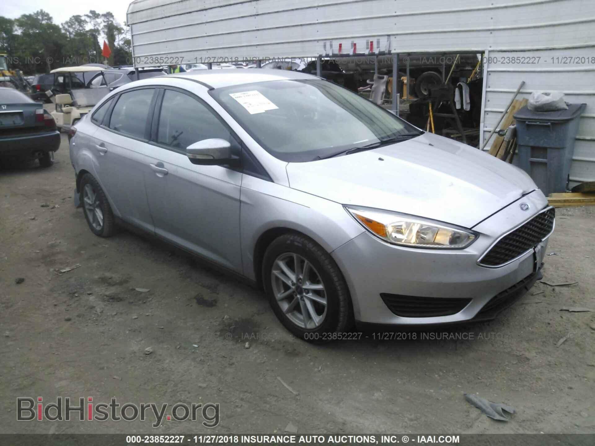 Photo 1FADP3F23GL370137 - Ford Focus 2016