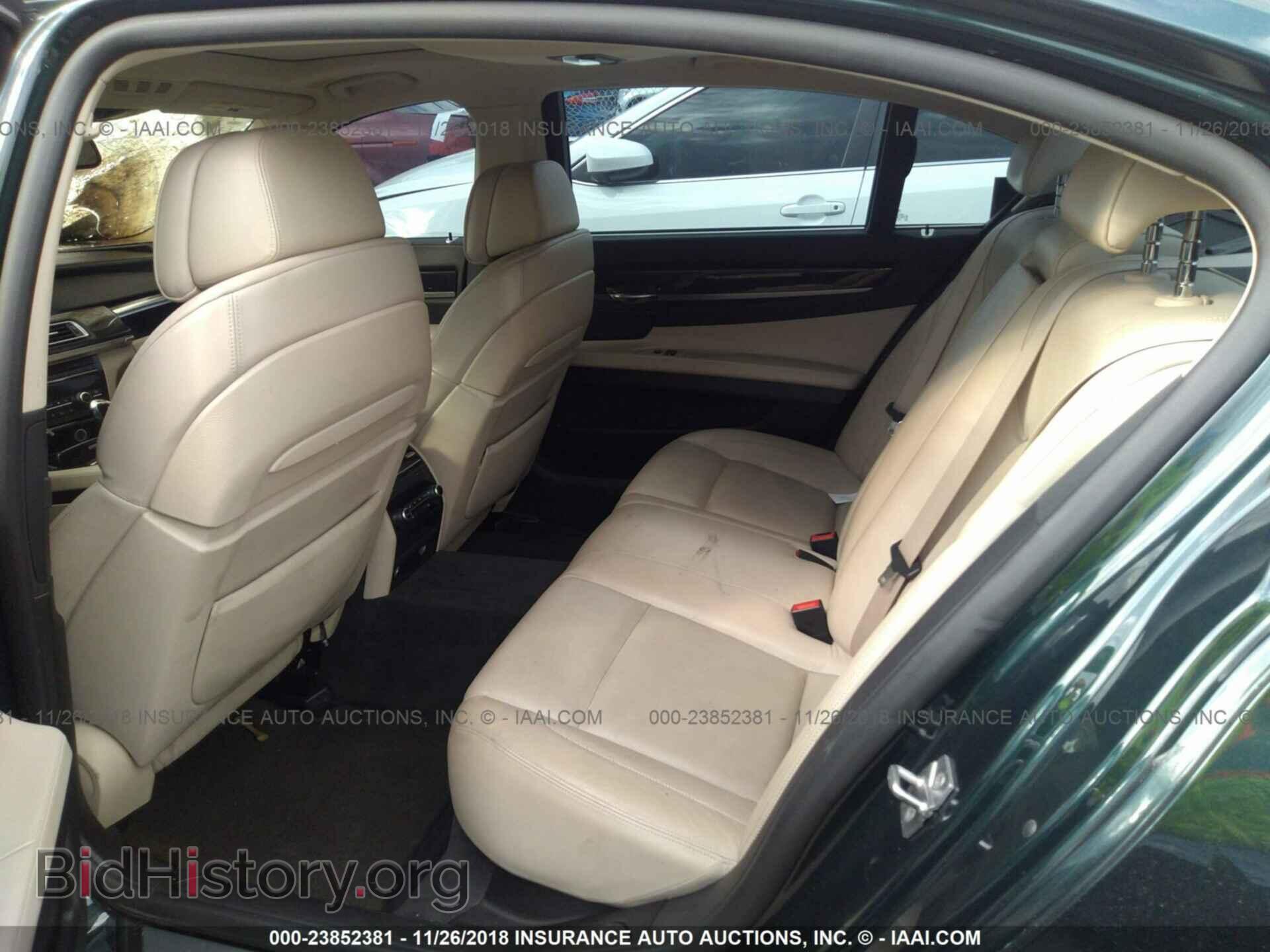 2012 BMW 750 - VIN: WBAKC8C52CC435558 - Фото 8