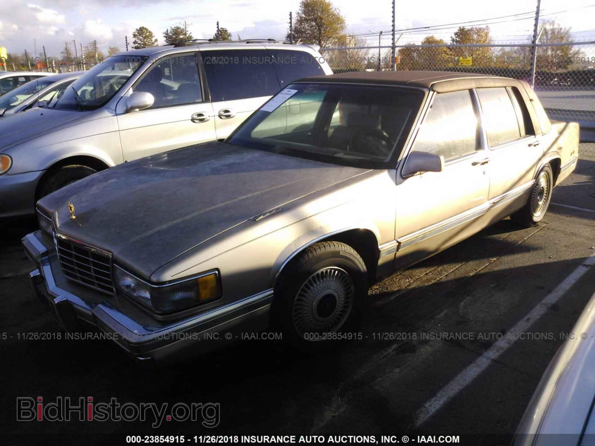 1993 CADILLAC DEVILLE - VIN: 1G6CD53B9P4279045 - Photo 2