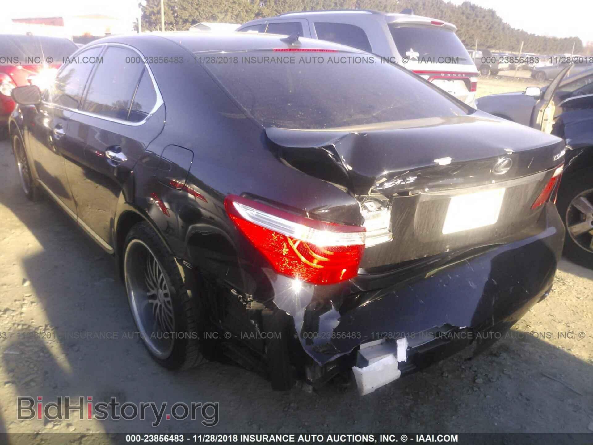 2008 LEXUS LS - VIN: JTHBL46F285073788 - Фото 3