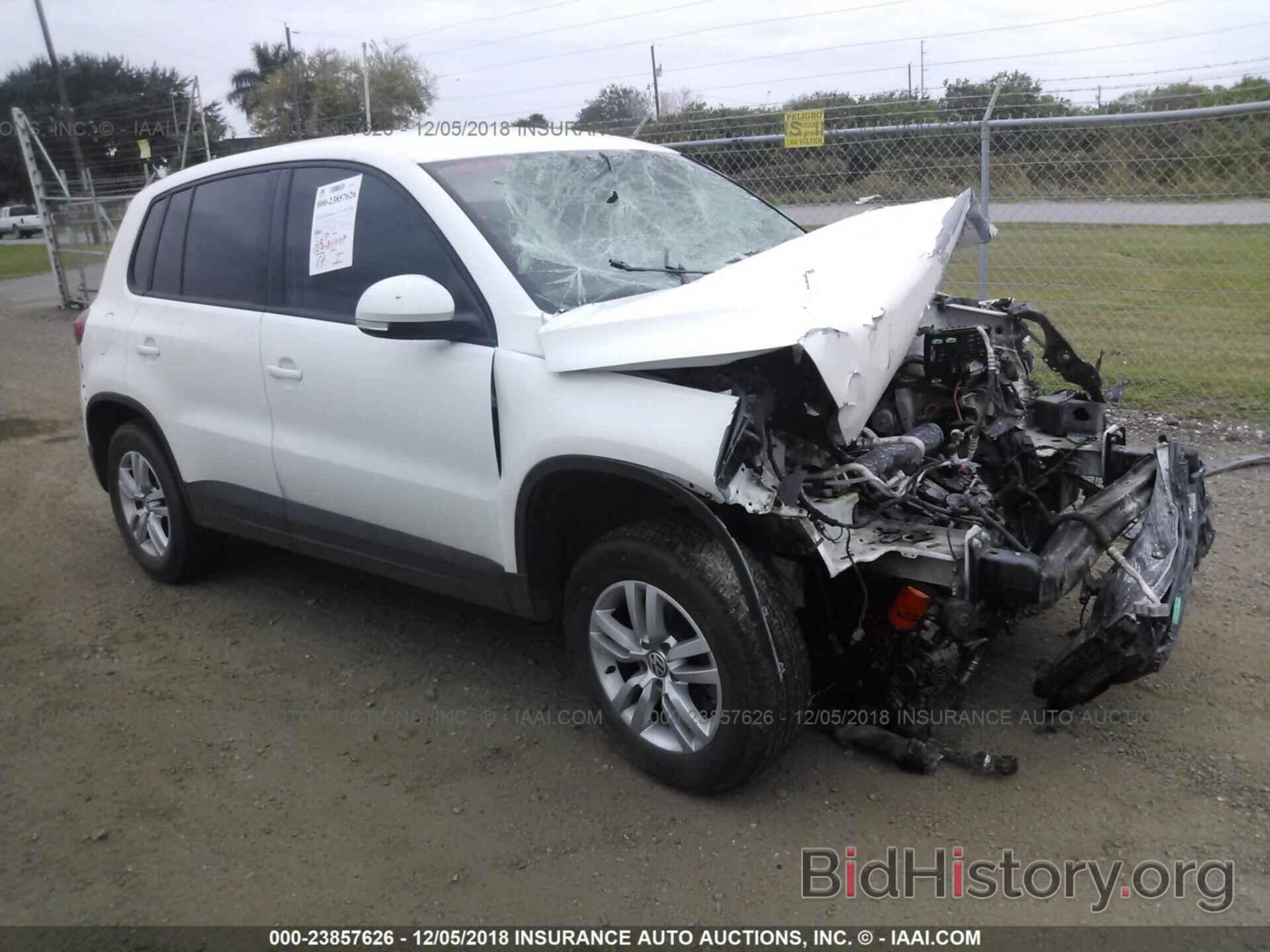 Photo WVGAV7AX2CW546368 - VOLKSWAGEN TIGUAN 2012