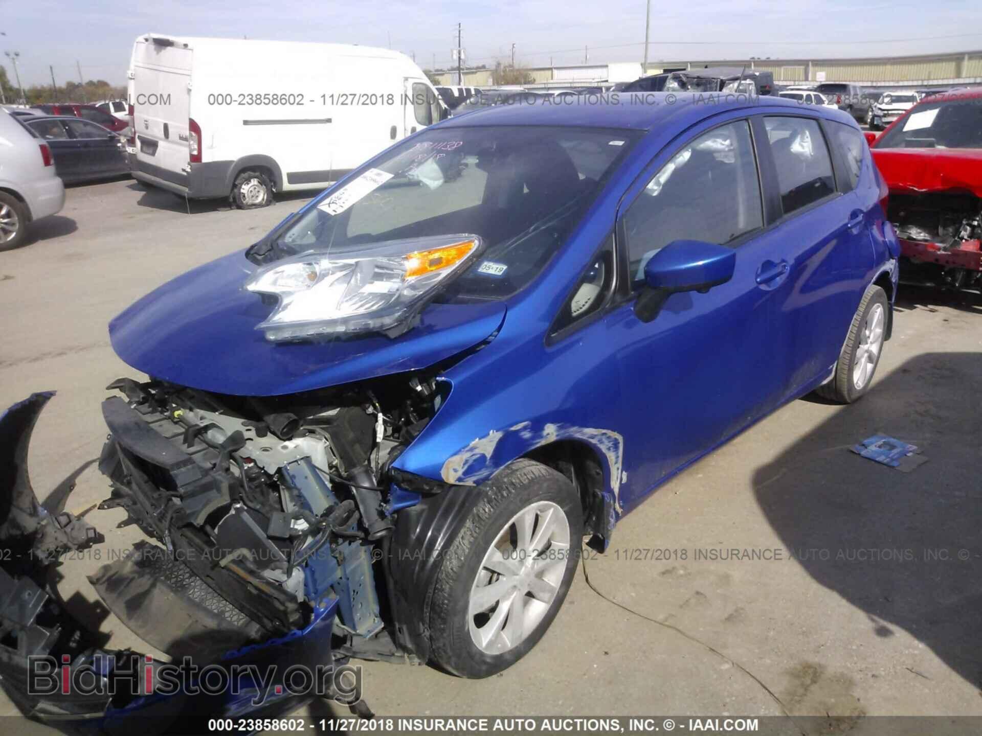 2016 Nissan Versa note - VIN: 3N1CE2CP7GL399685 - Фото 2