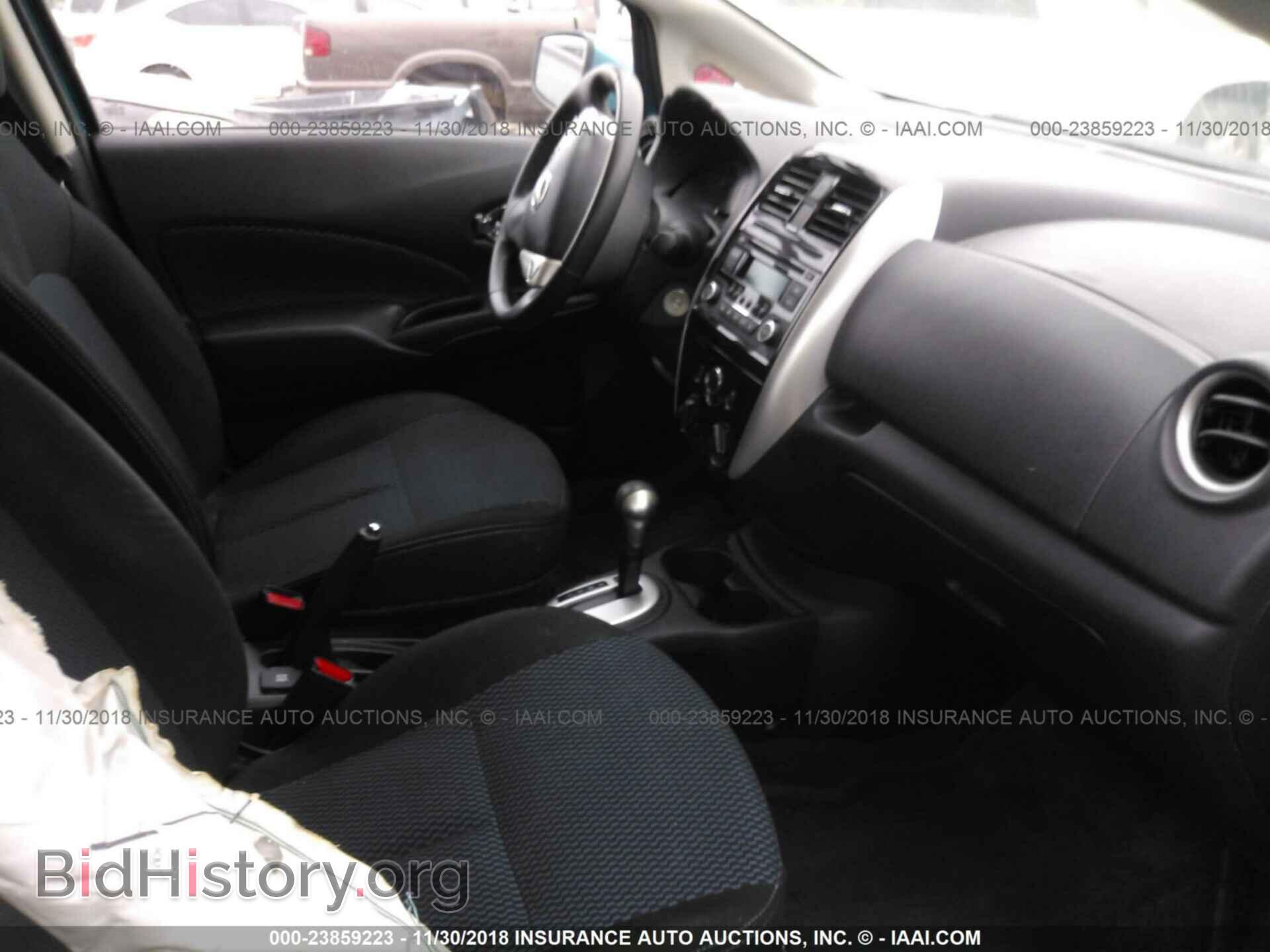 2015 Nissan Versa note - VIN: 3N1CE2CP7FL374896 - Photo 5