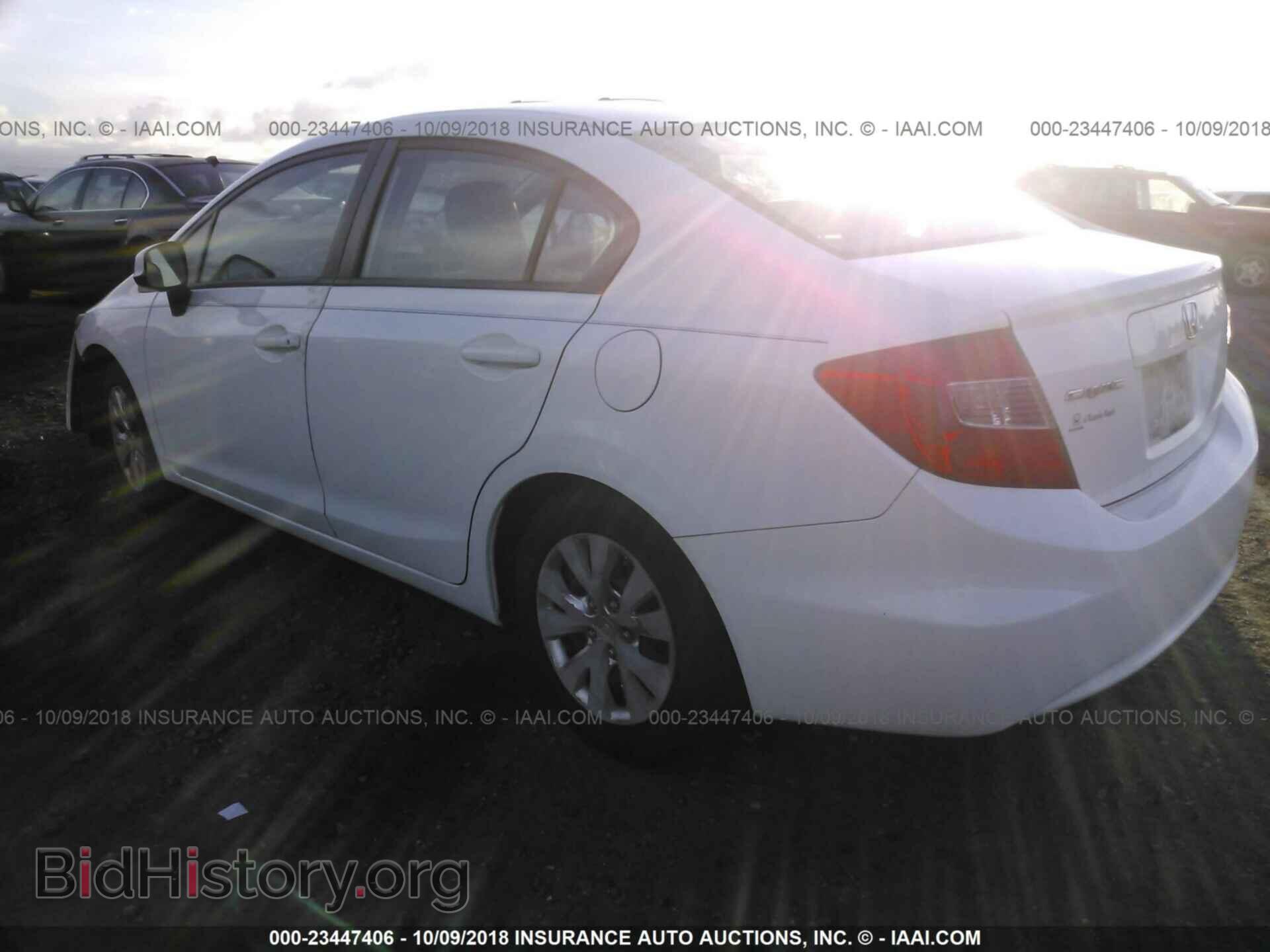 2012 HONDA CIVIC - VIN: 2HGFB2F55CH326915 - Фото 3