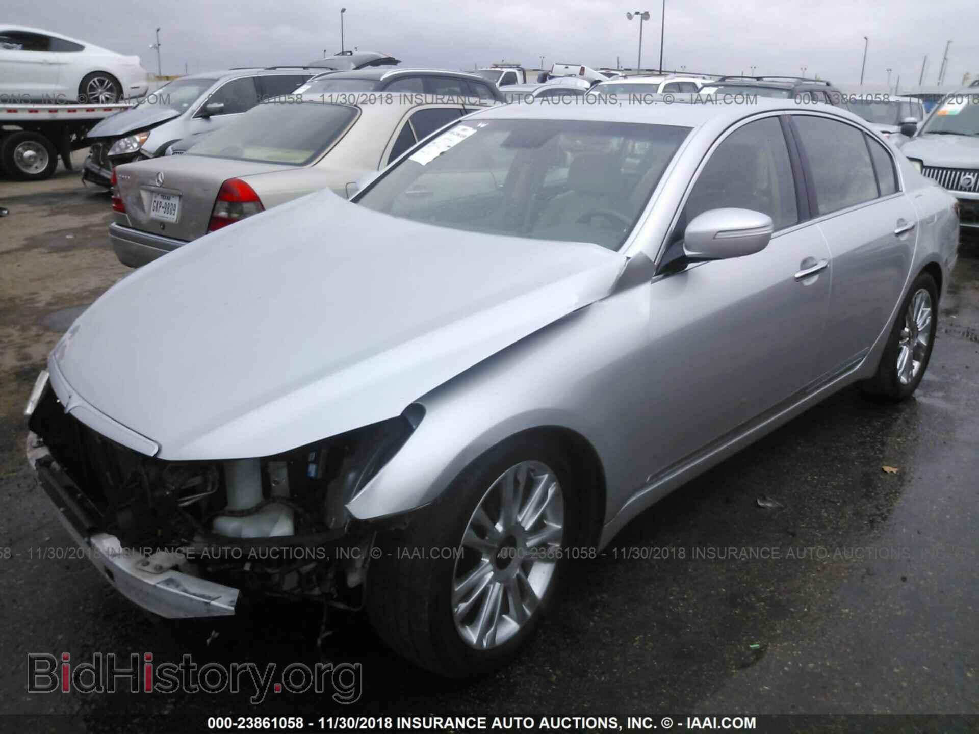 2009 HYUNDAI GENESIS - VIN: KMHGC46F89U044130 - Фото 2