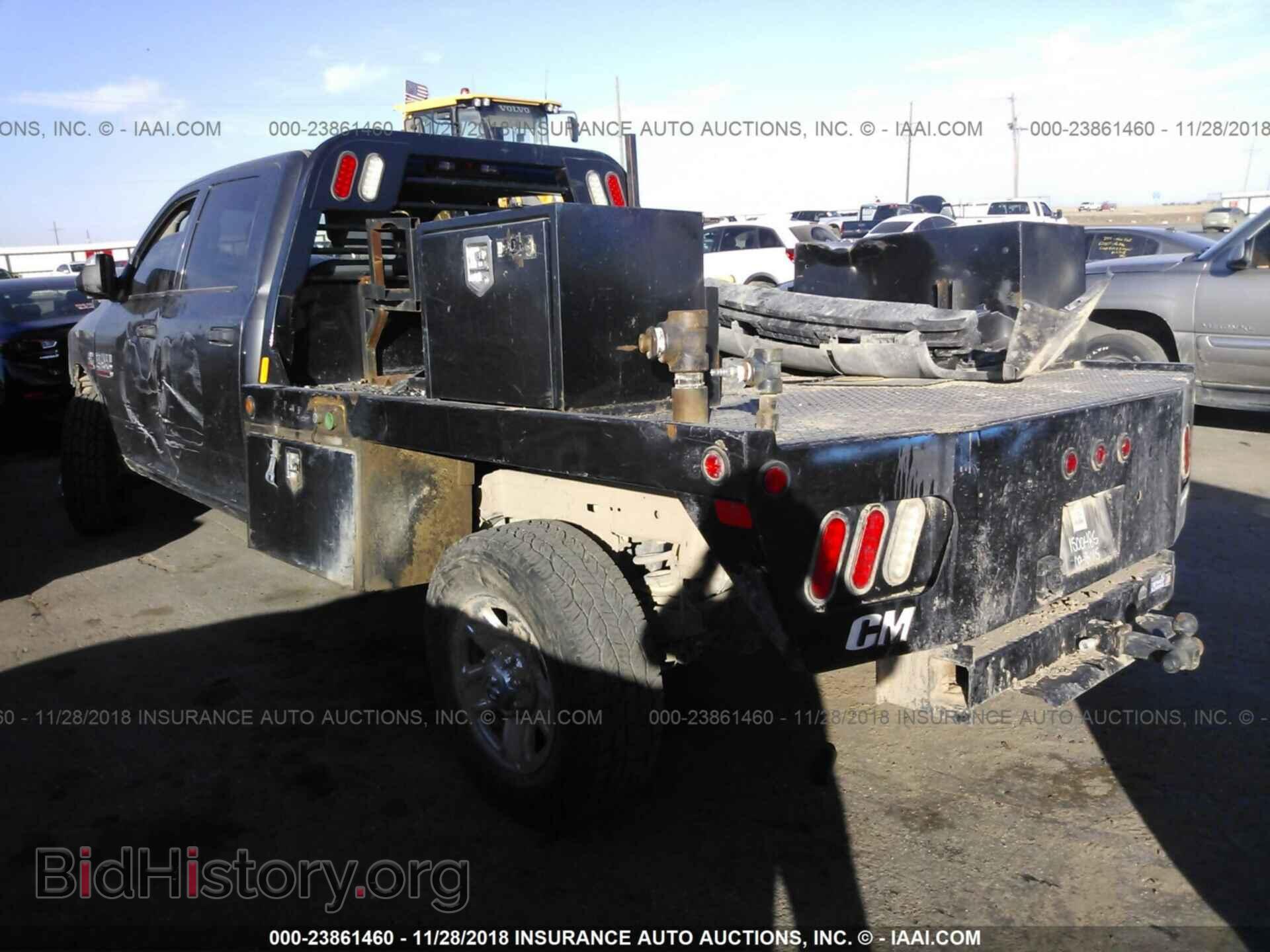 2014 RAM 2500 - VIN: 3C6UR5HL8EG322544 - Photo 3