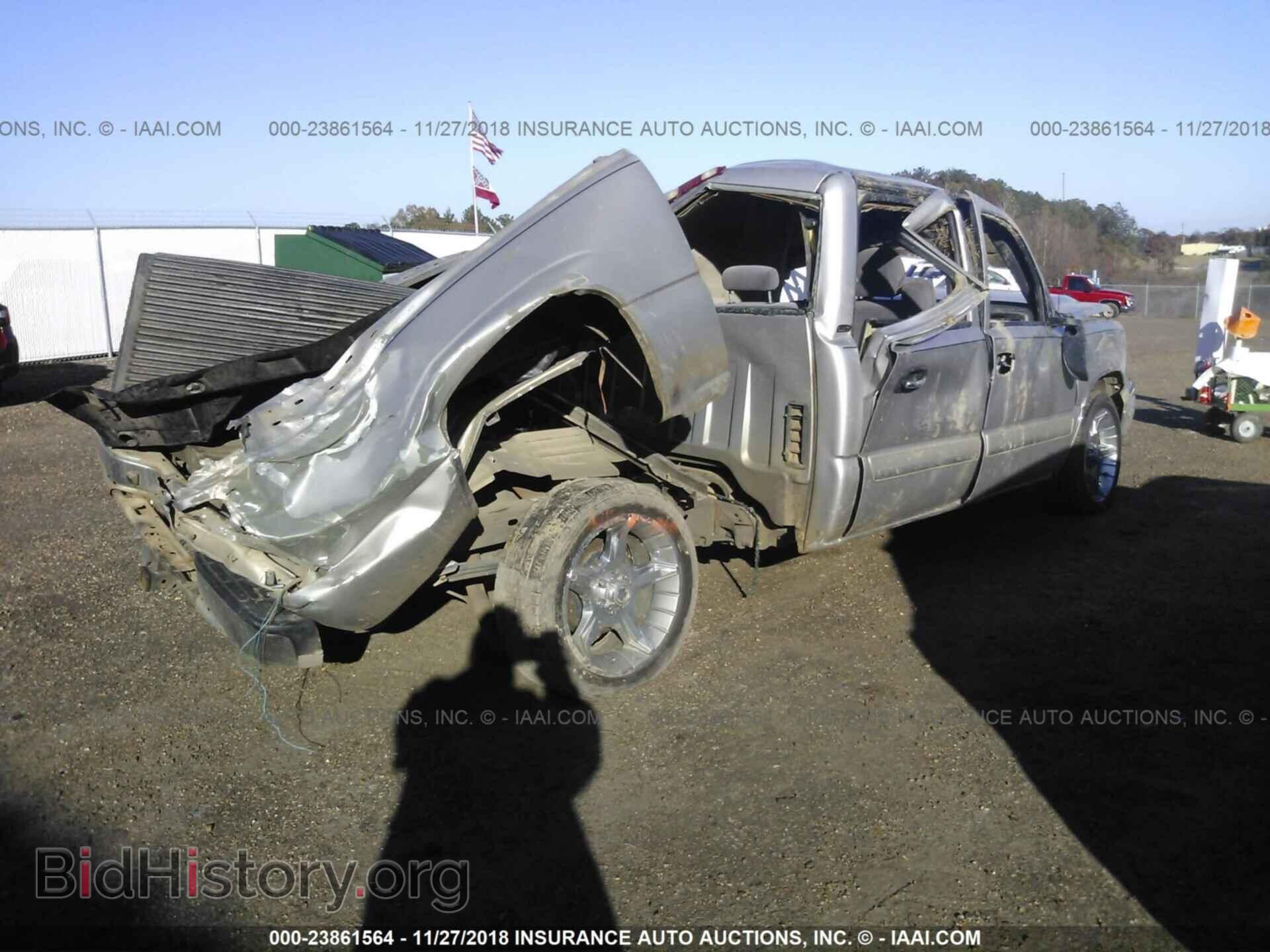 2006 CHEVROLET SILVERADO - VIN: 2GCEC13V561253211 - Фото 4