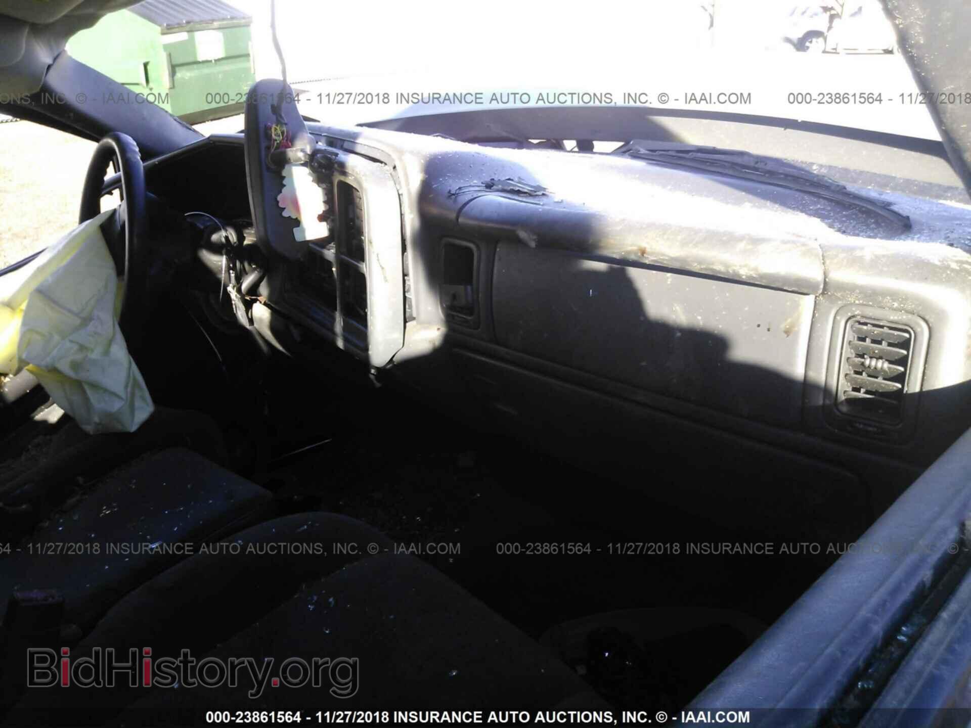 2006 CHEVROLET SILVERADO - VIN: 2GCEC13V561253211 - Фото 5