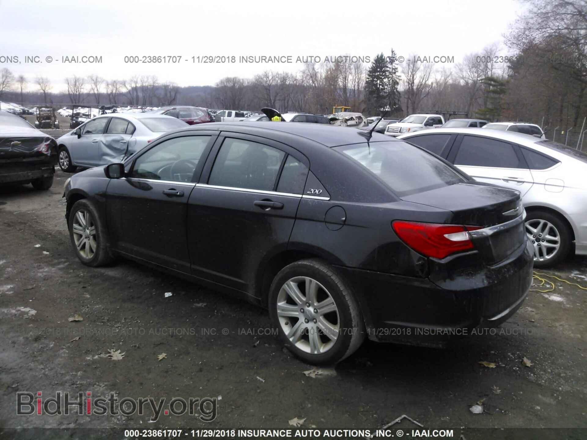 2013 CHRYSLER 200 - VIN: 1C3CCBBB7DN734775 - Фото 3