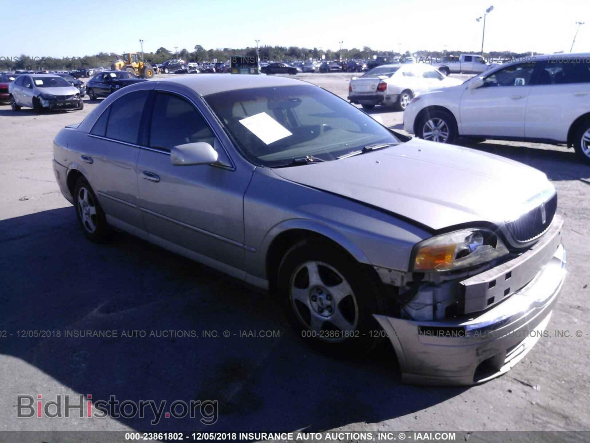 Фотография 1LNHM86S5YY772128 - LINCOLN LS 2000