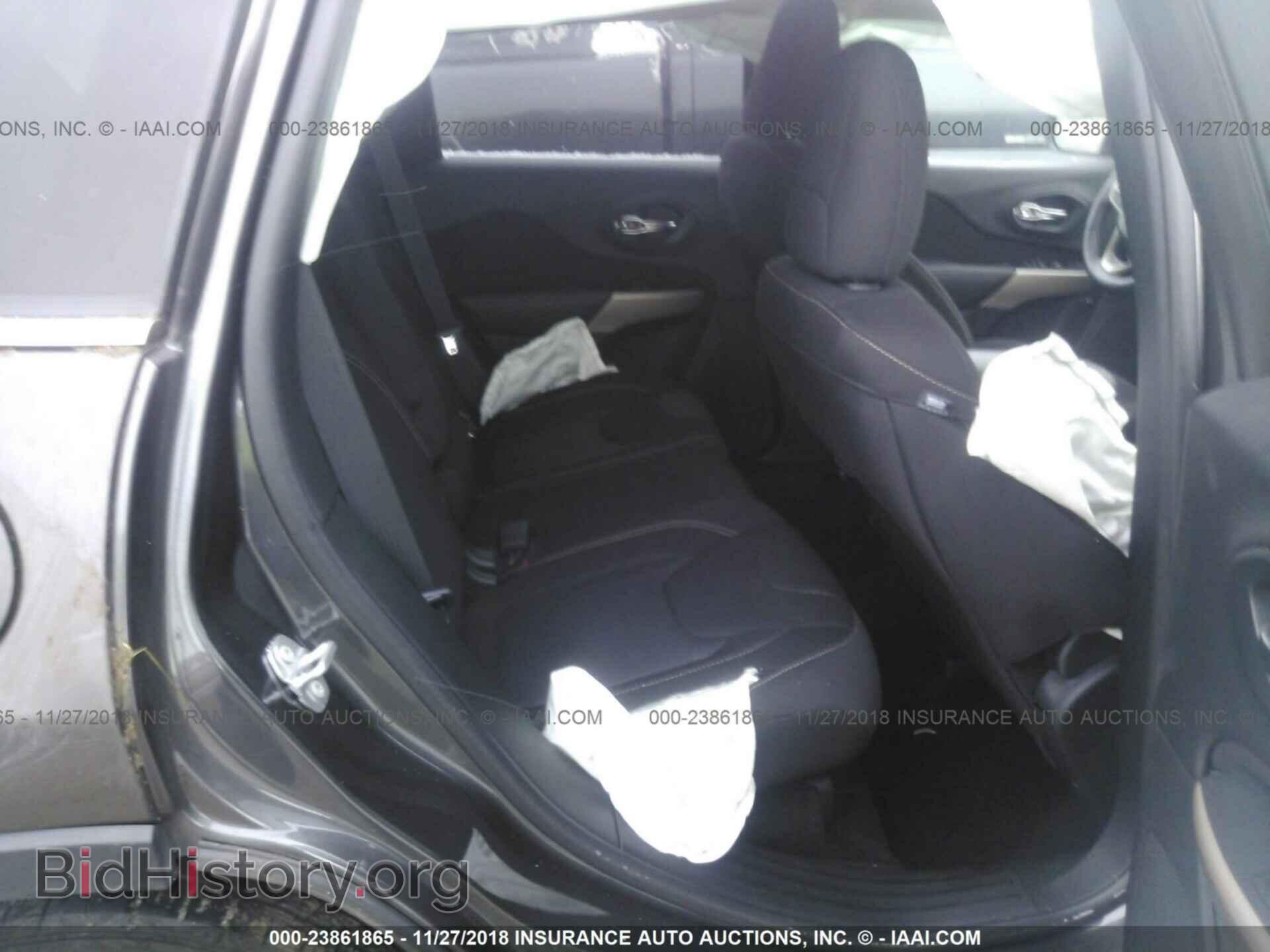 2017 JEEP CHEROKEE - VIN: 1C4PJLCB5HW663048 - Фото 8