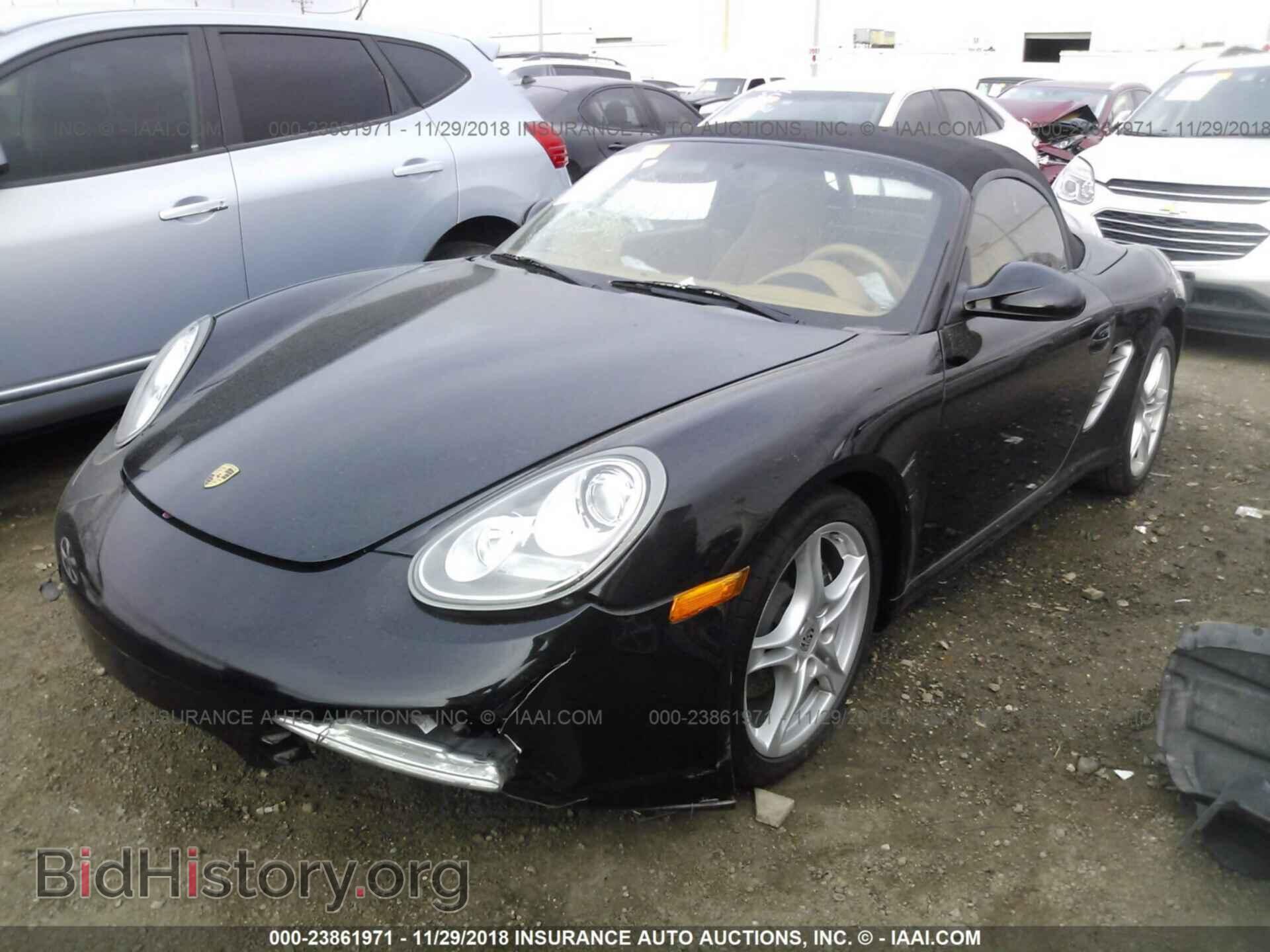 2011 PORSCHE BOXSTER - VIN: WP0CA2A83BS710642 - Фото 2